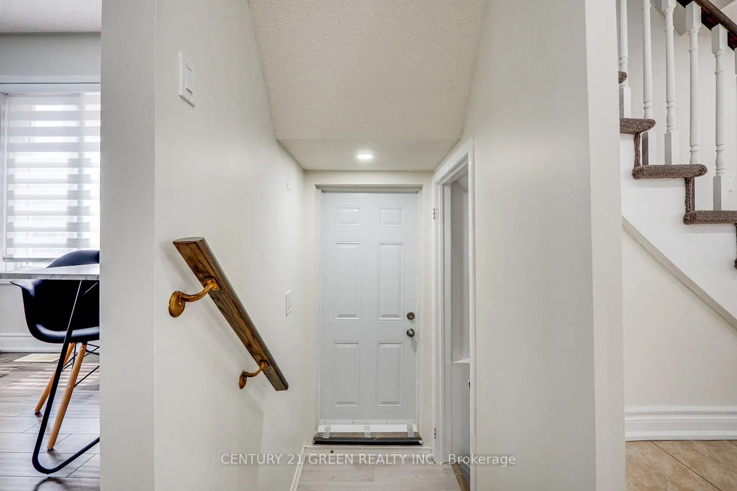 255 Fasken Court