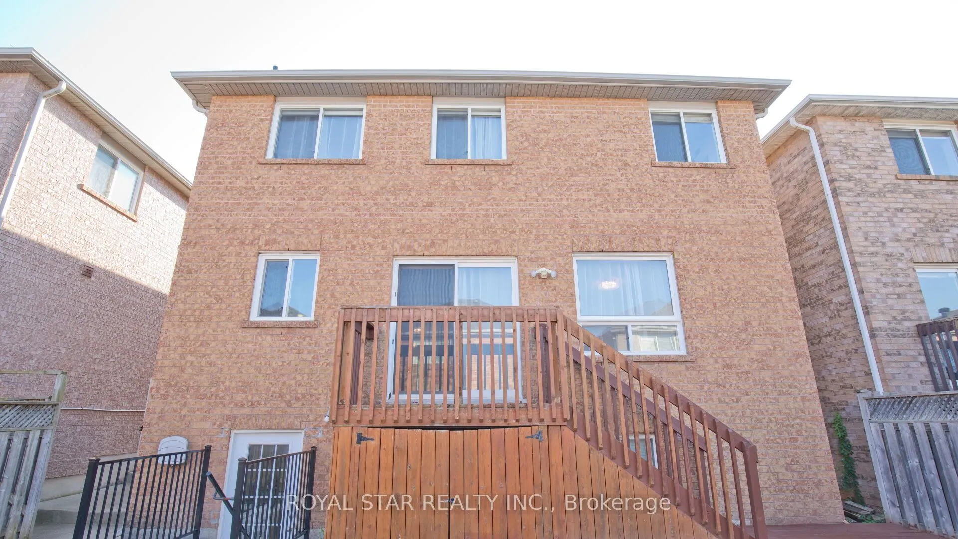 13 Waterdale Road