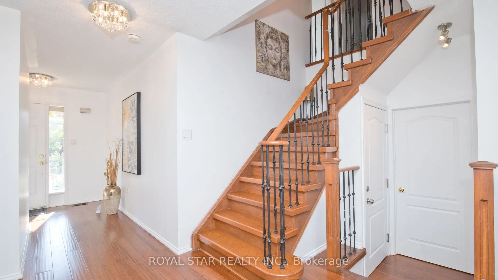 13 Waterdale Road
