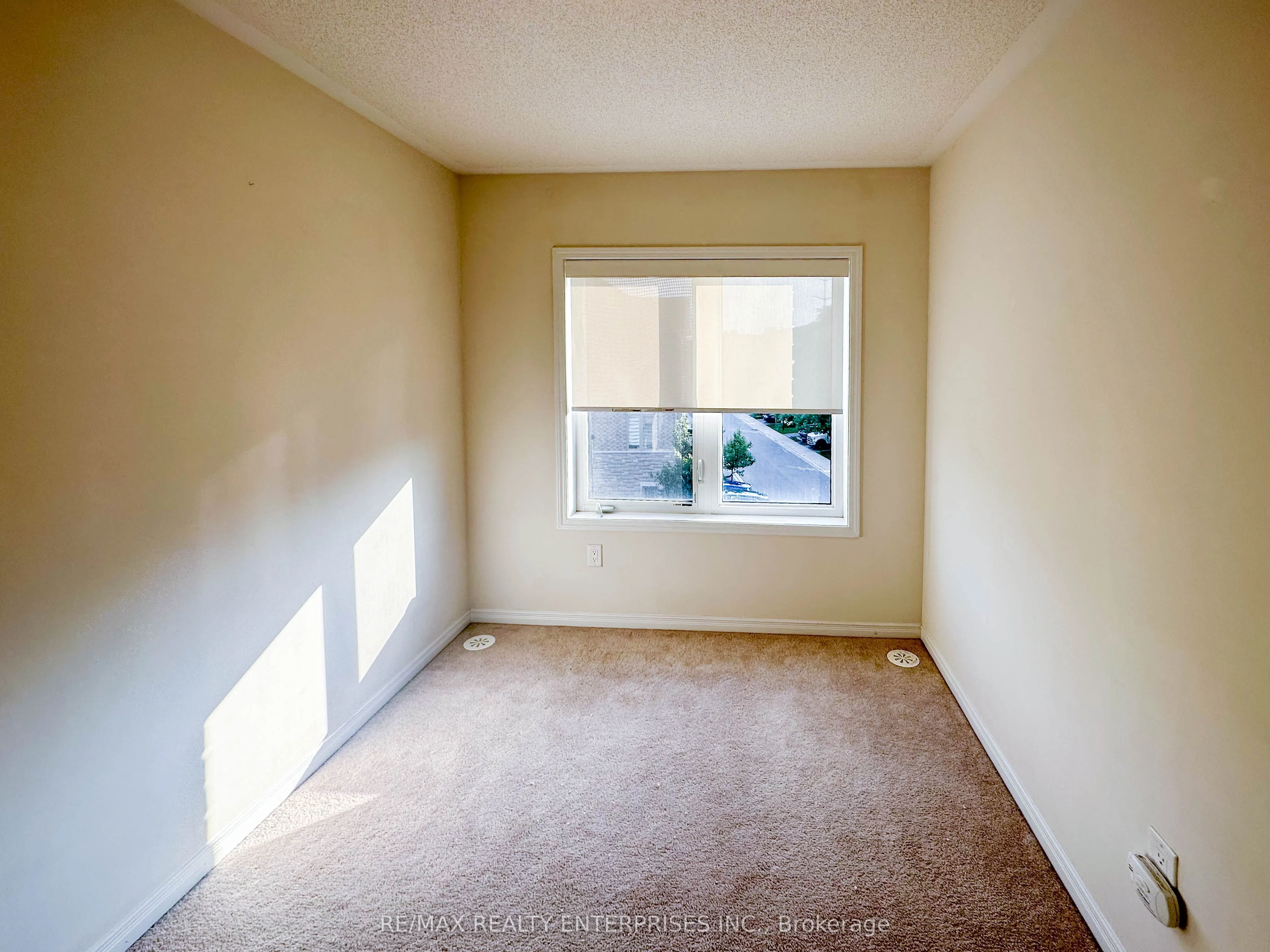 409 Ladycroft Terrace, #27