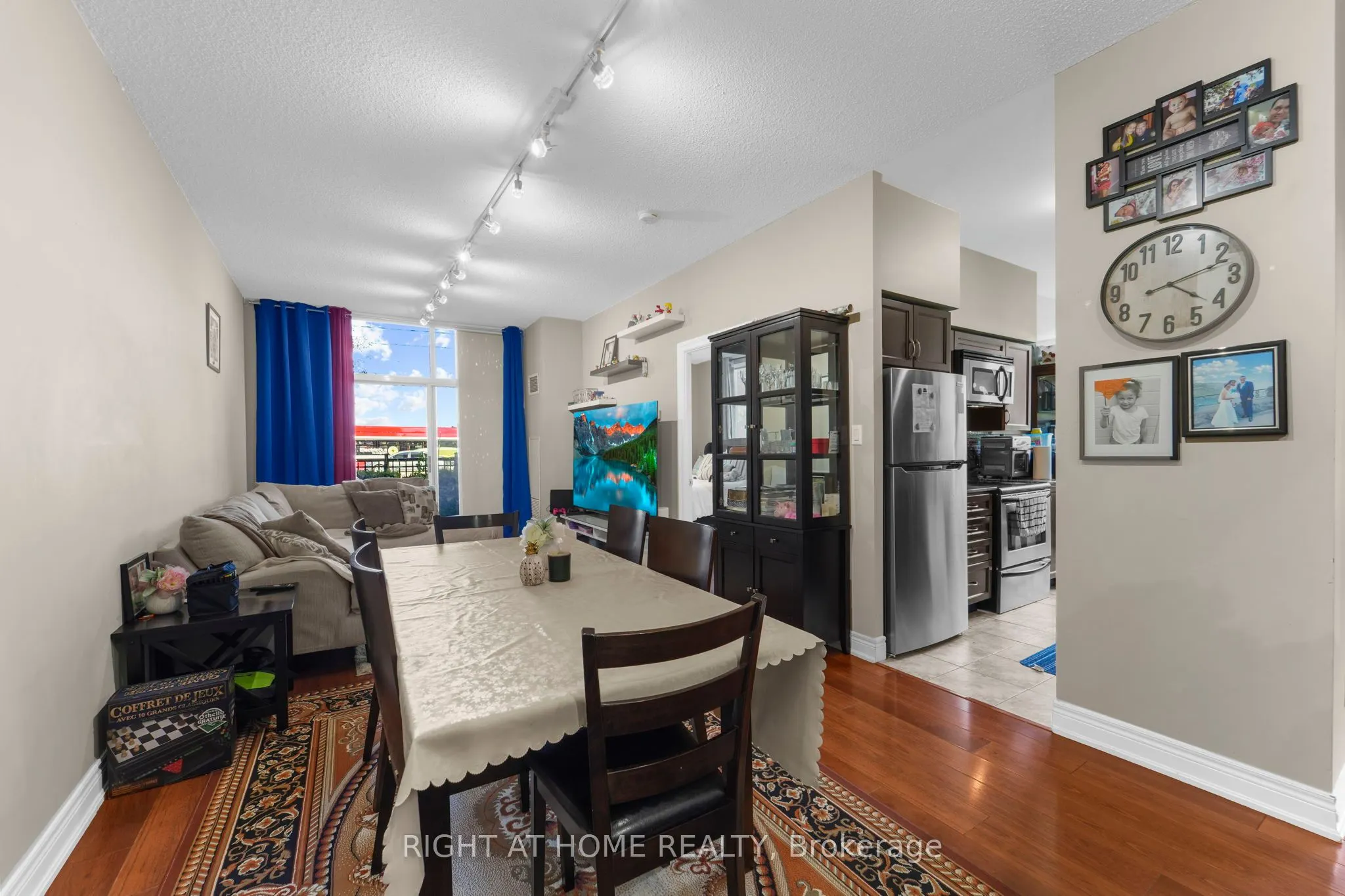 2772 Keele Street, #105