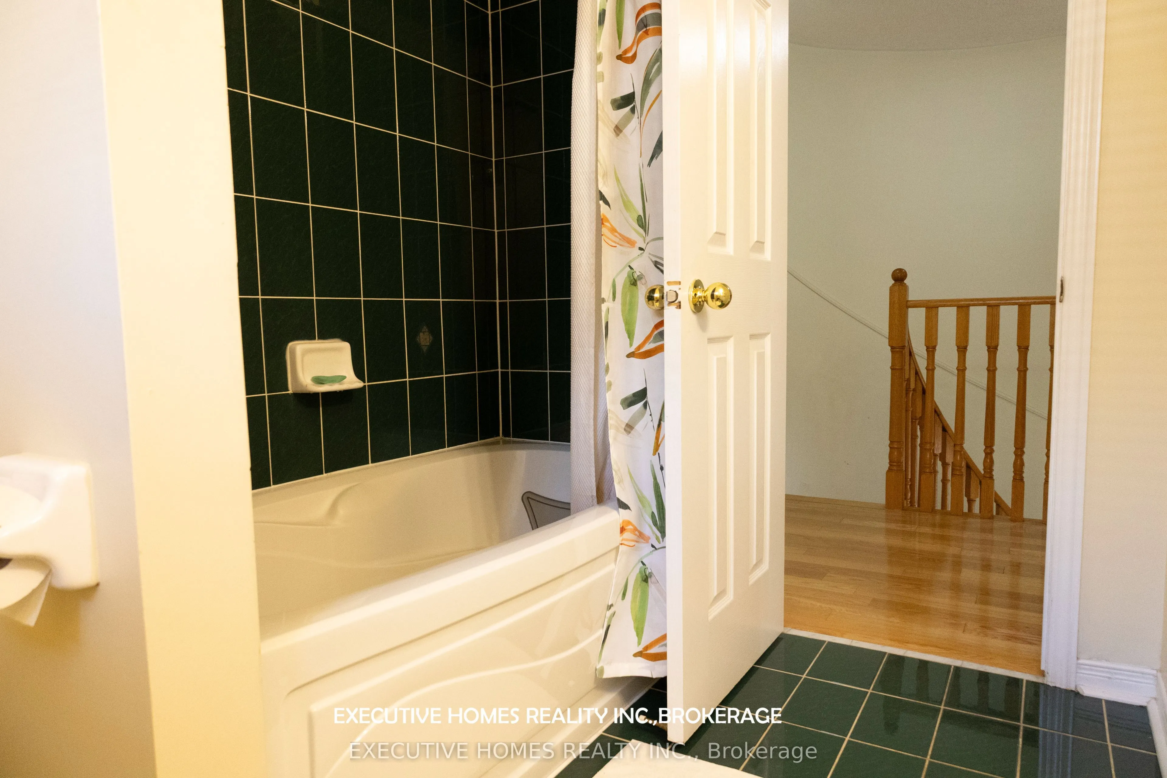 202 Wildwood Trail