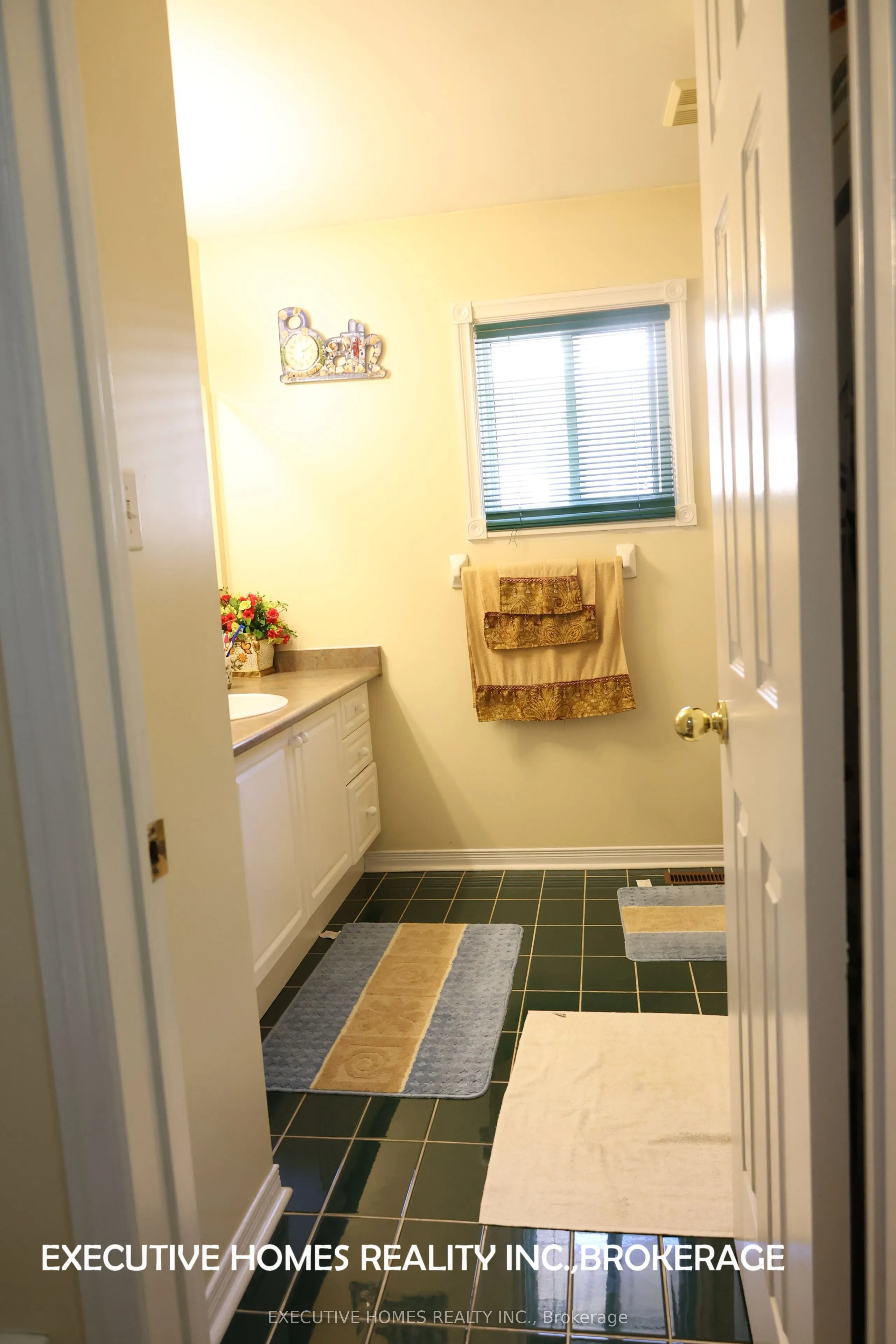 202 Wildwood Trail