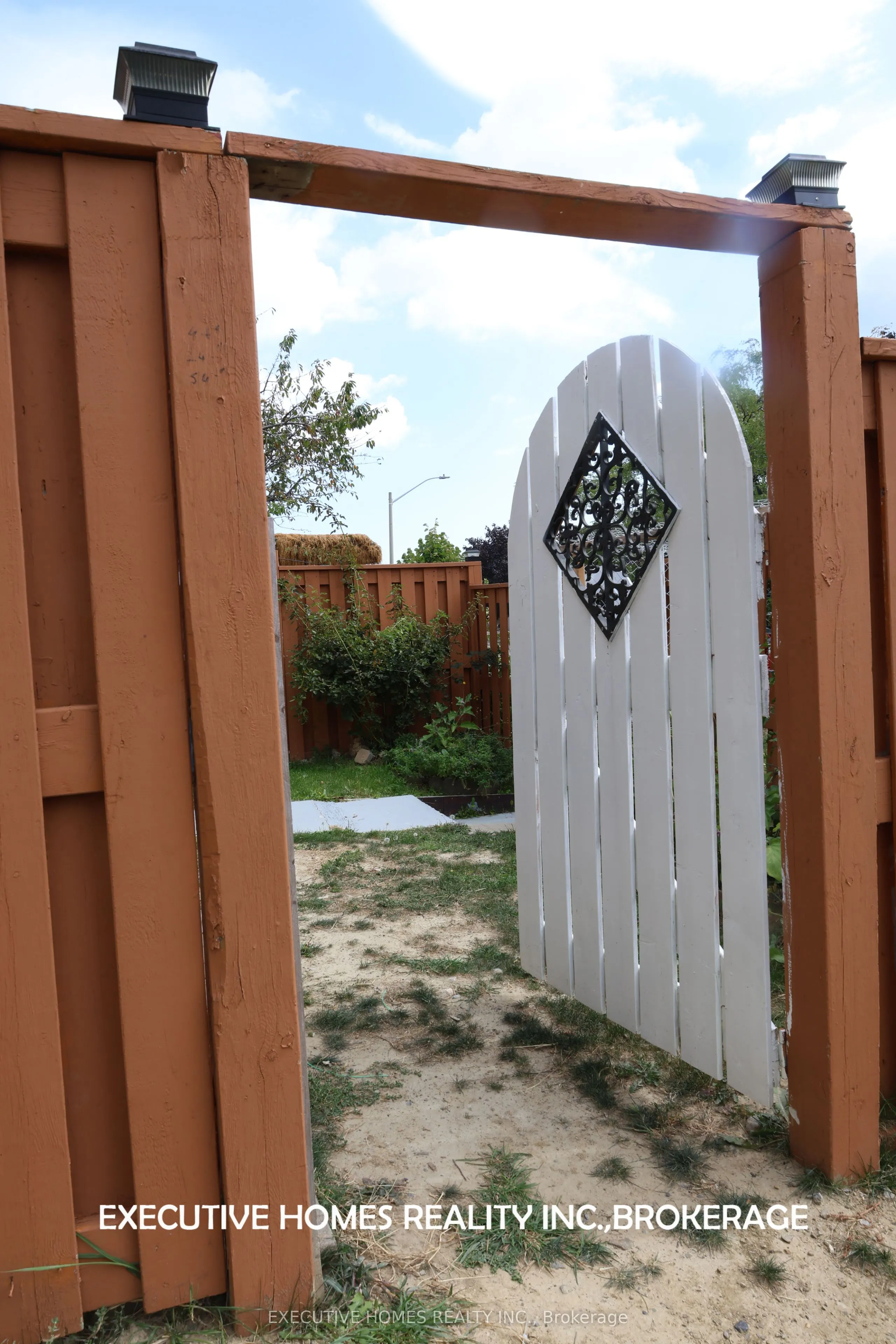 202 Wildwood Trail