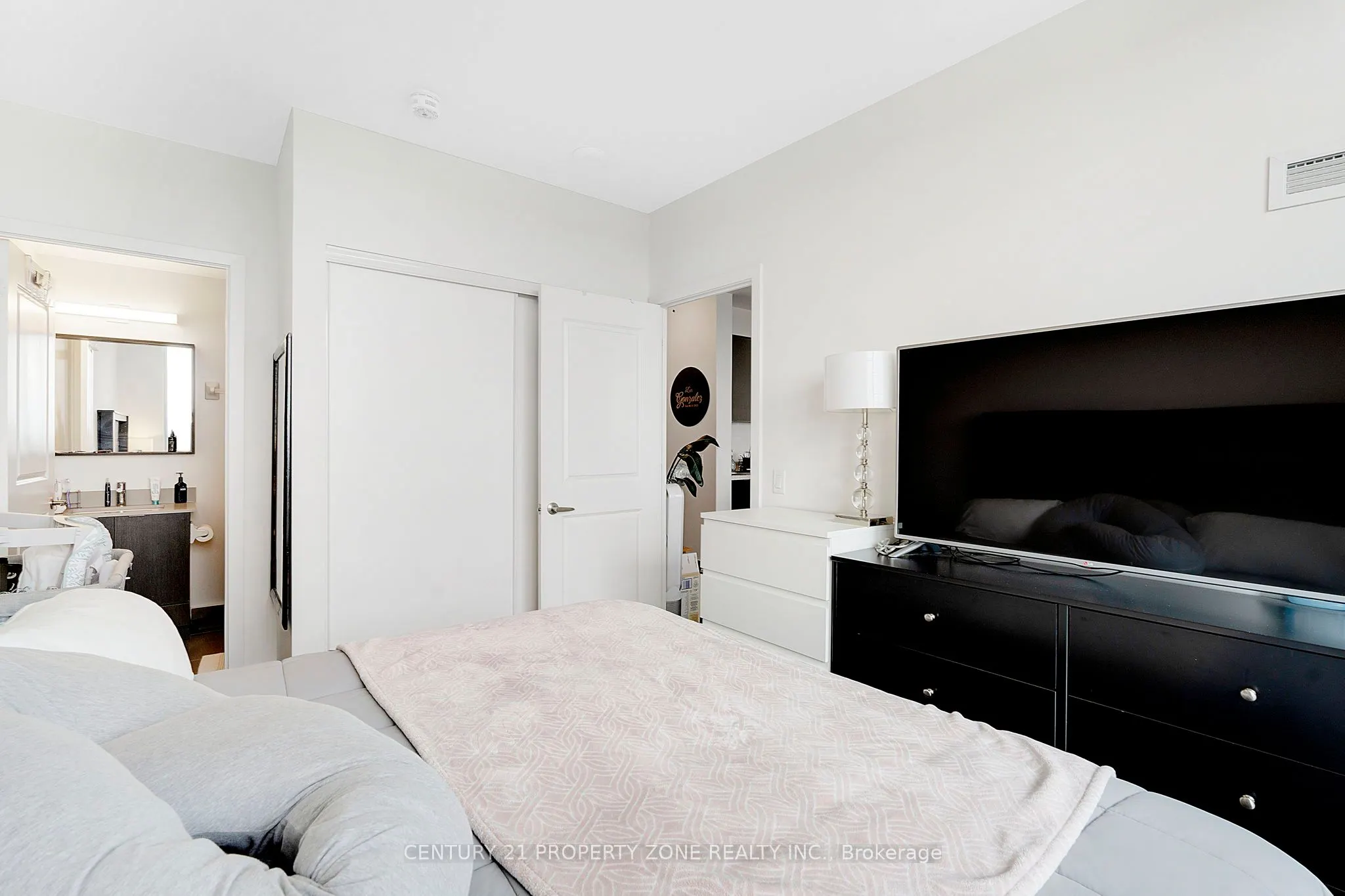 4675 Metcalfe Avenue, #1103