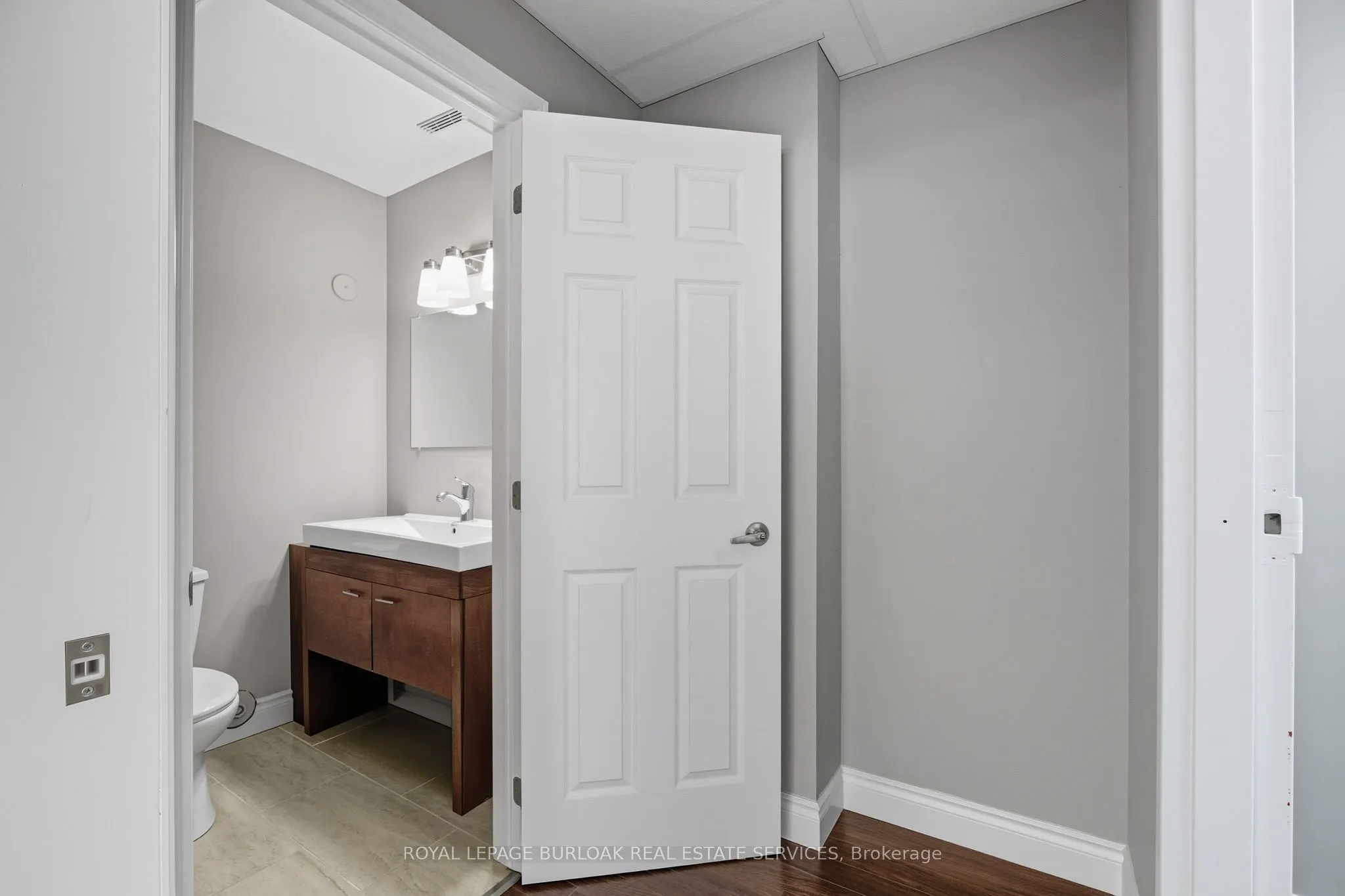 3534 Mainway, #Unit# 18
