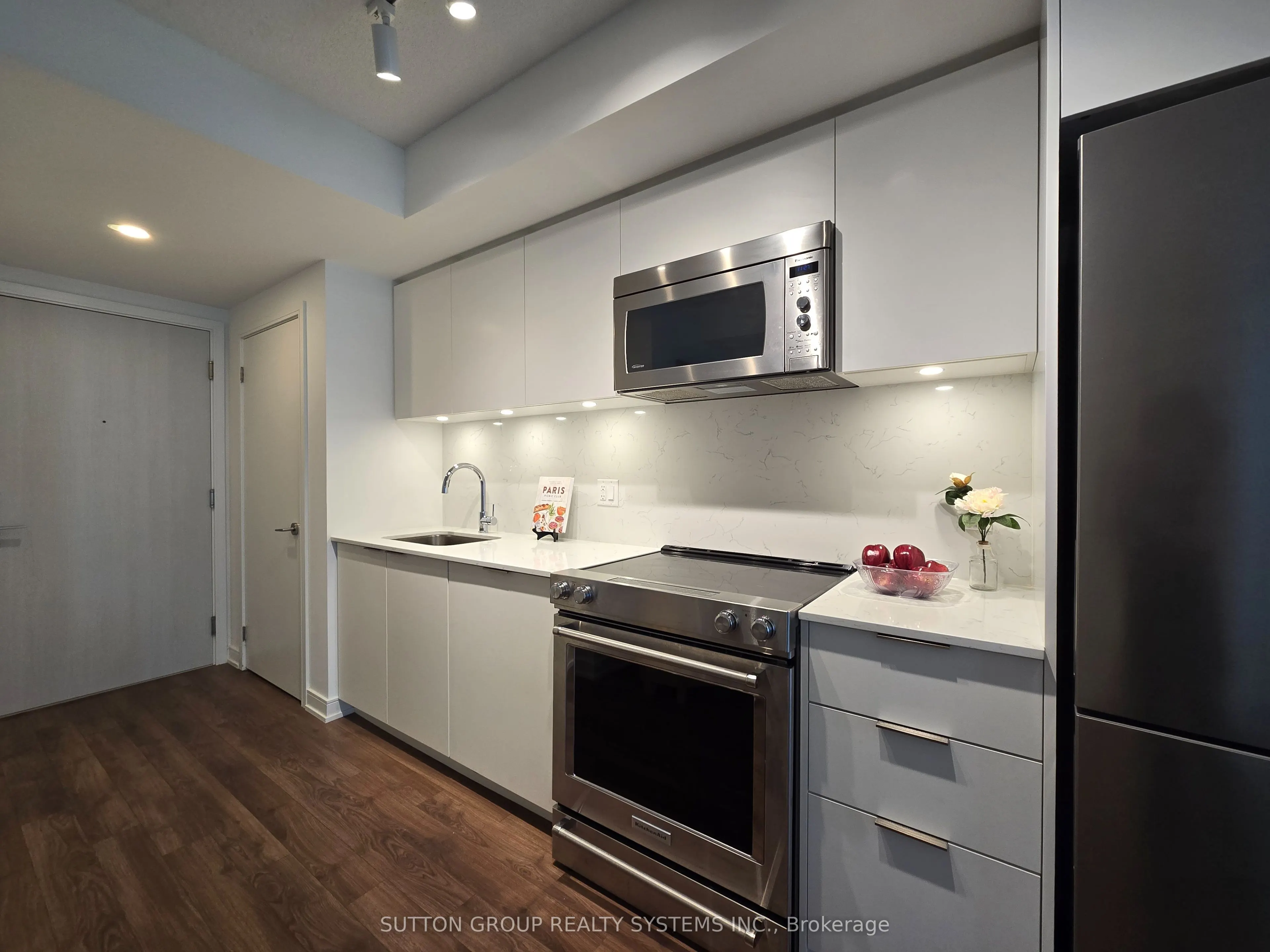 30 Samuel Wood Way, #210