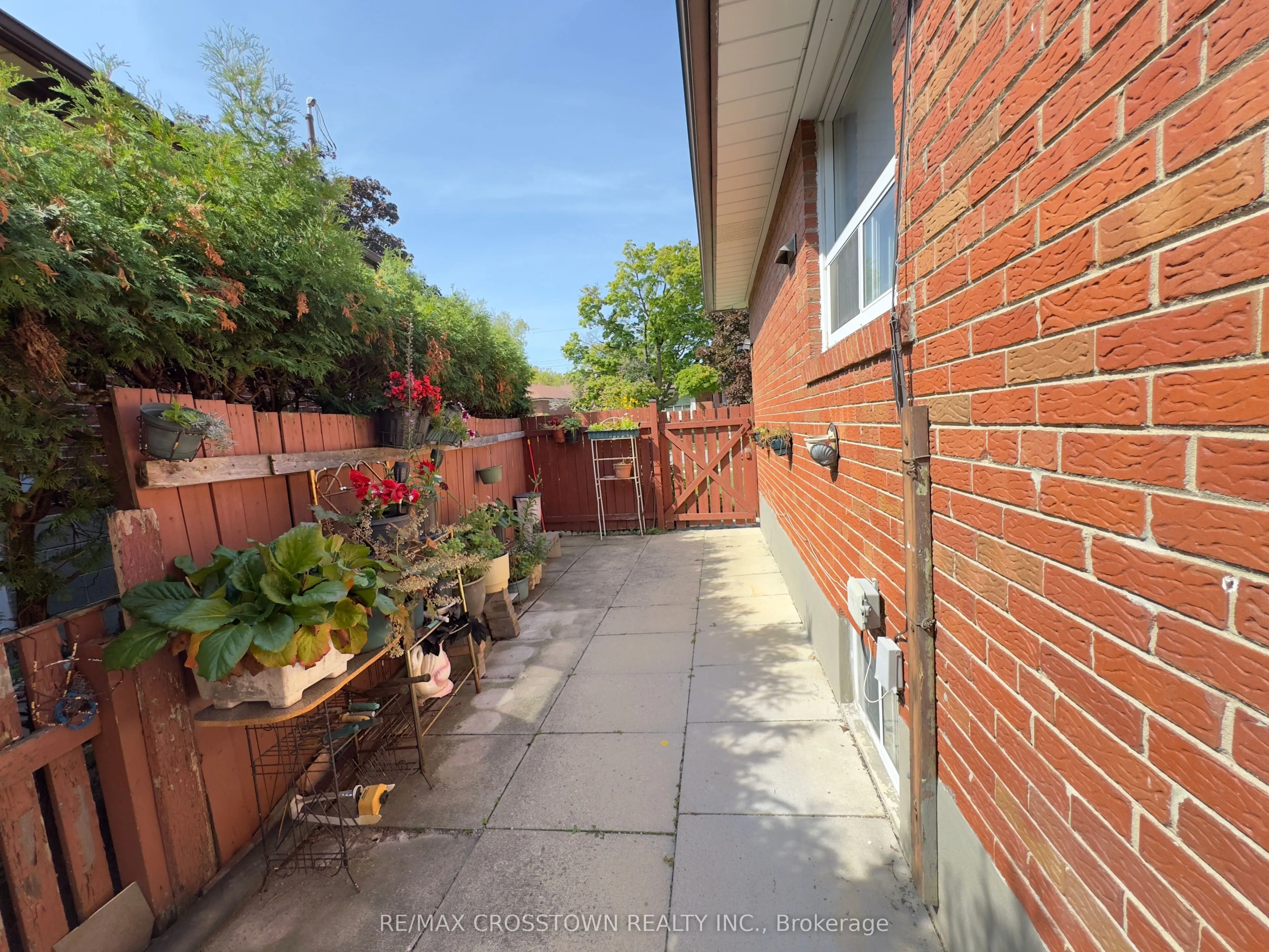 4 Fondy Court