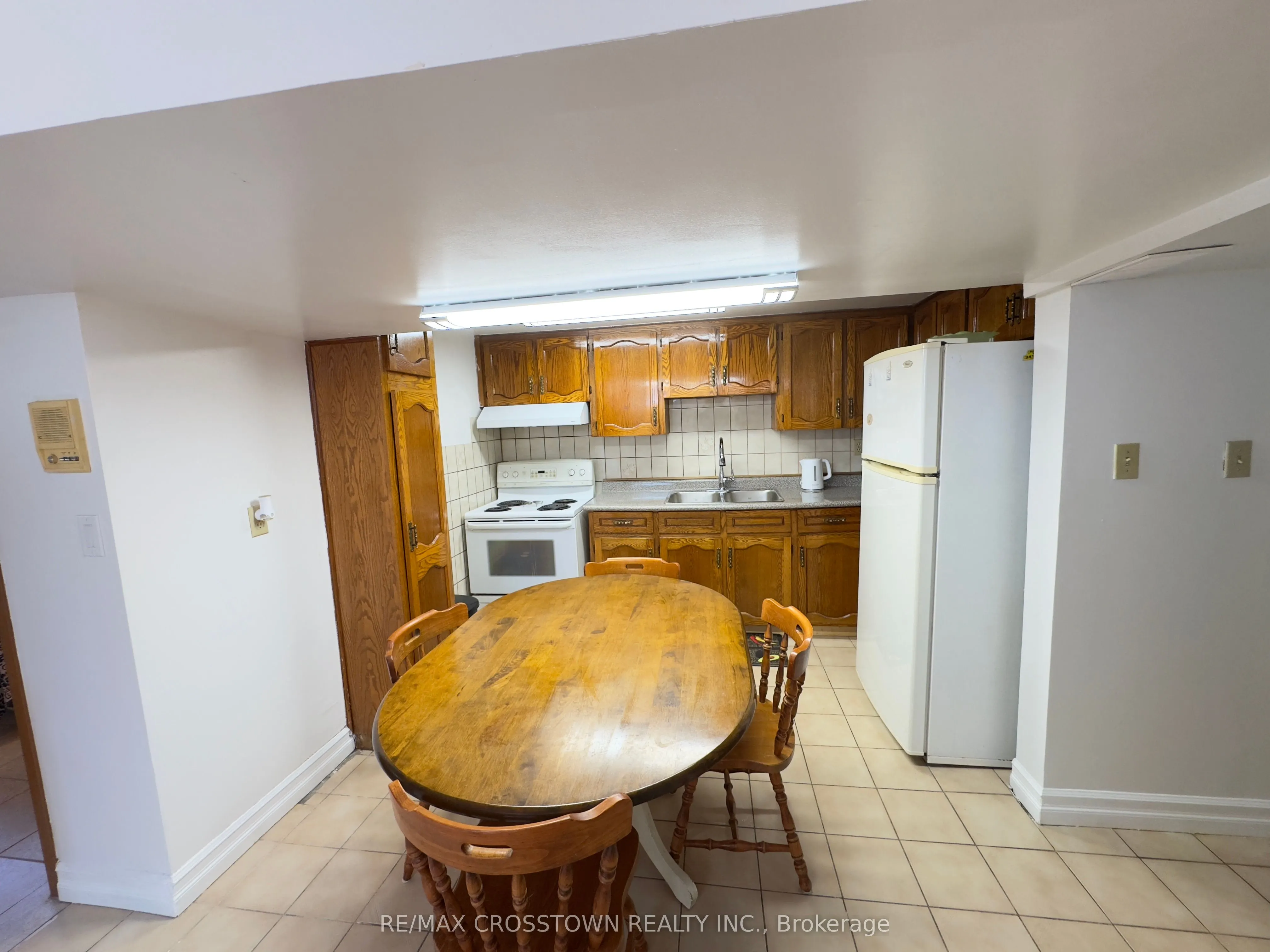 4 Fondy Court