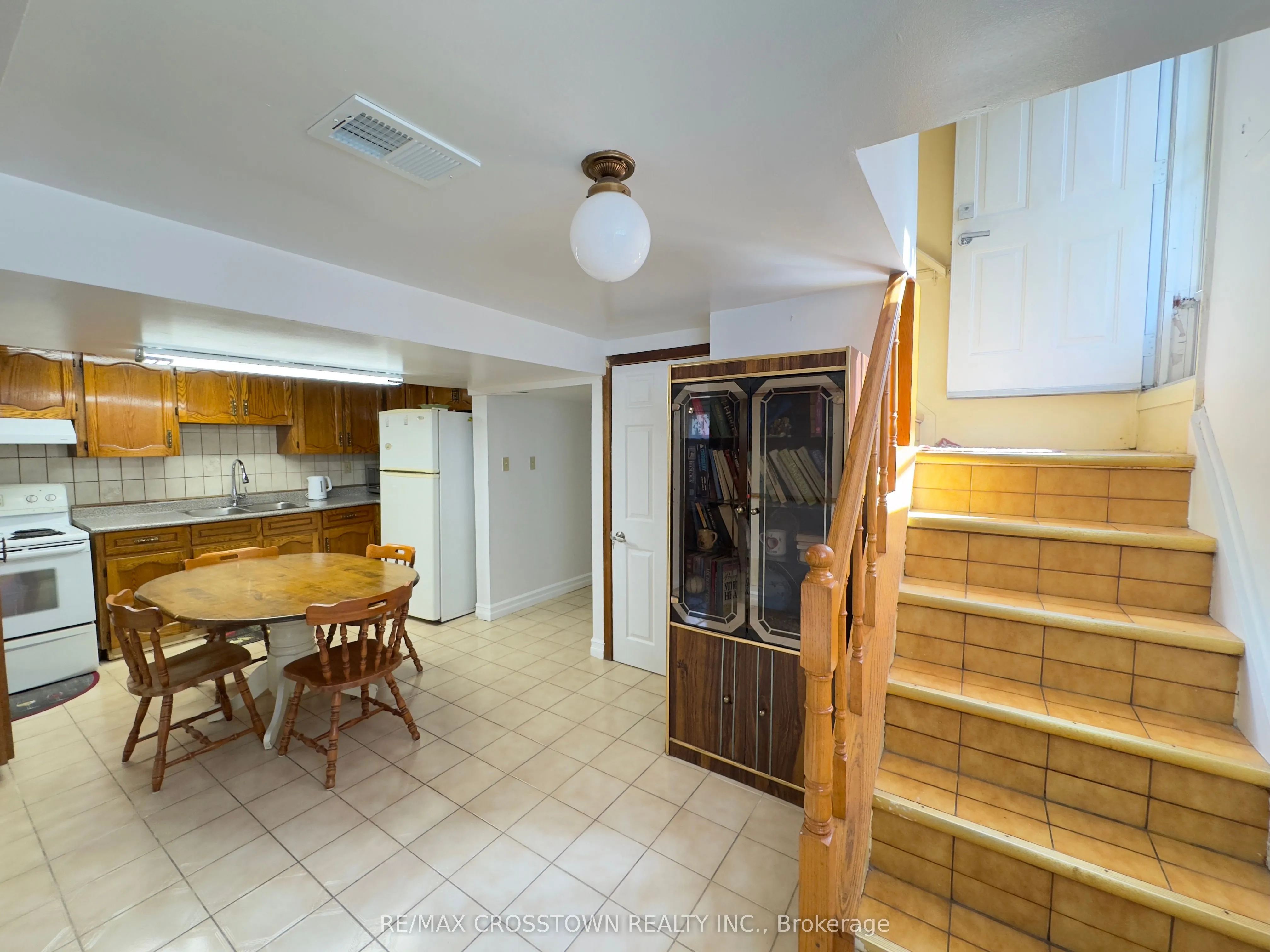 4 Fondy Court