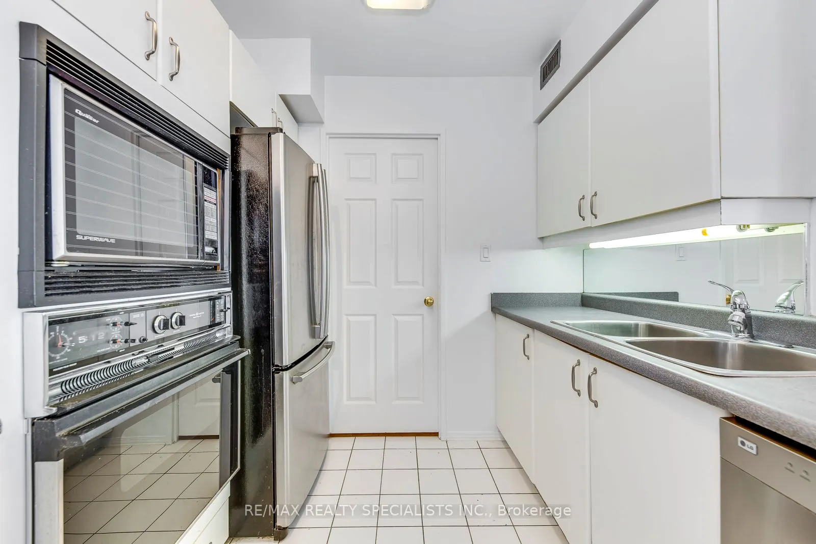 3605 Kariya Drive, #1911