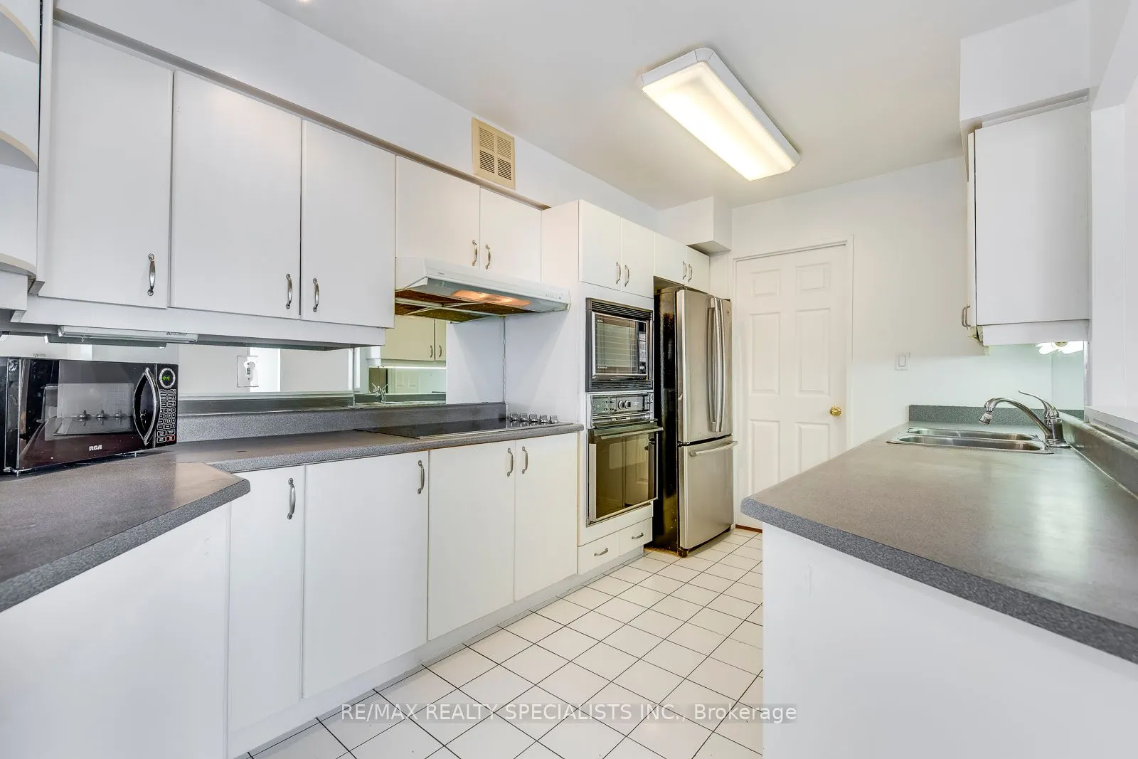 3605 Kariya Drive, #1911