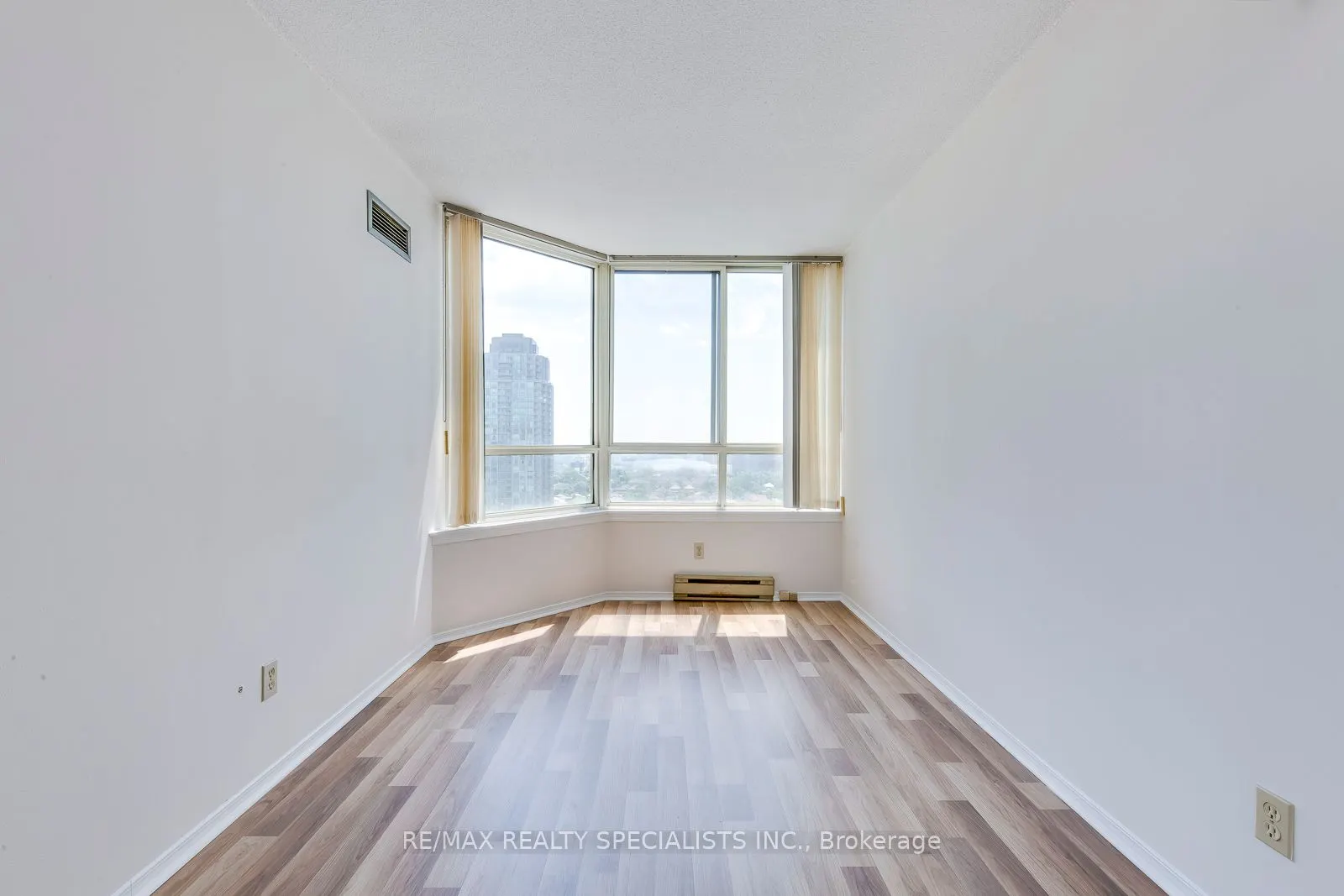 3605 Kariya Drive, #1911