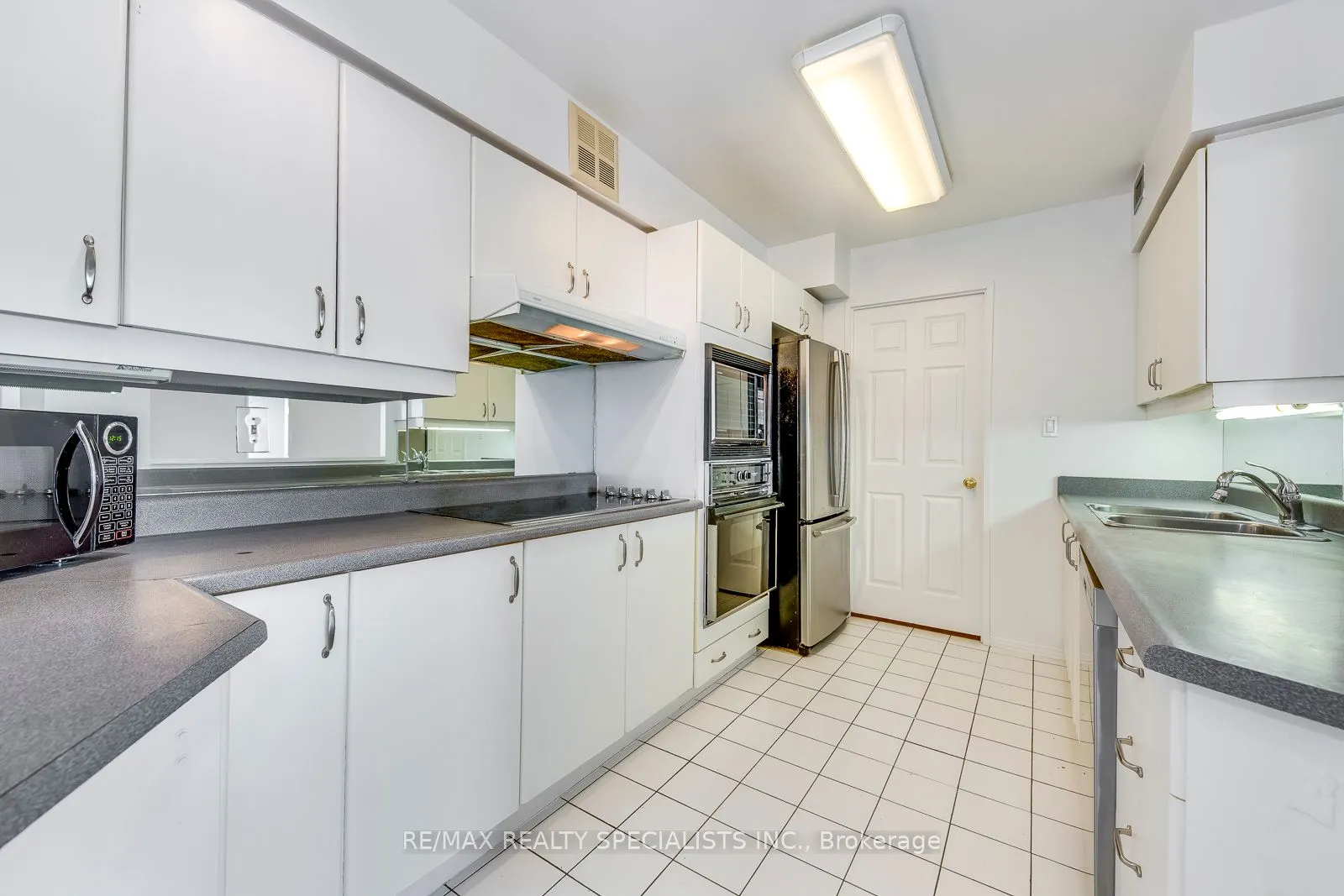 3605 Kariya Drive, #1911