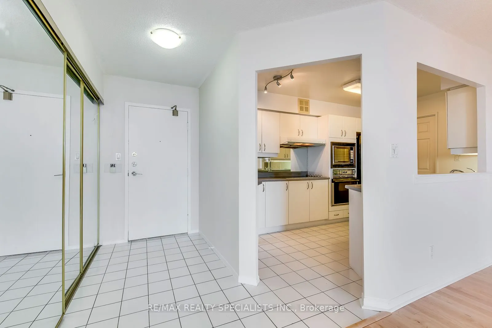 3605 Kariya Drive, #1911