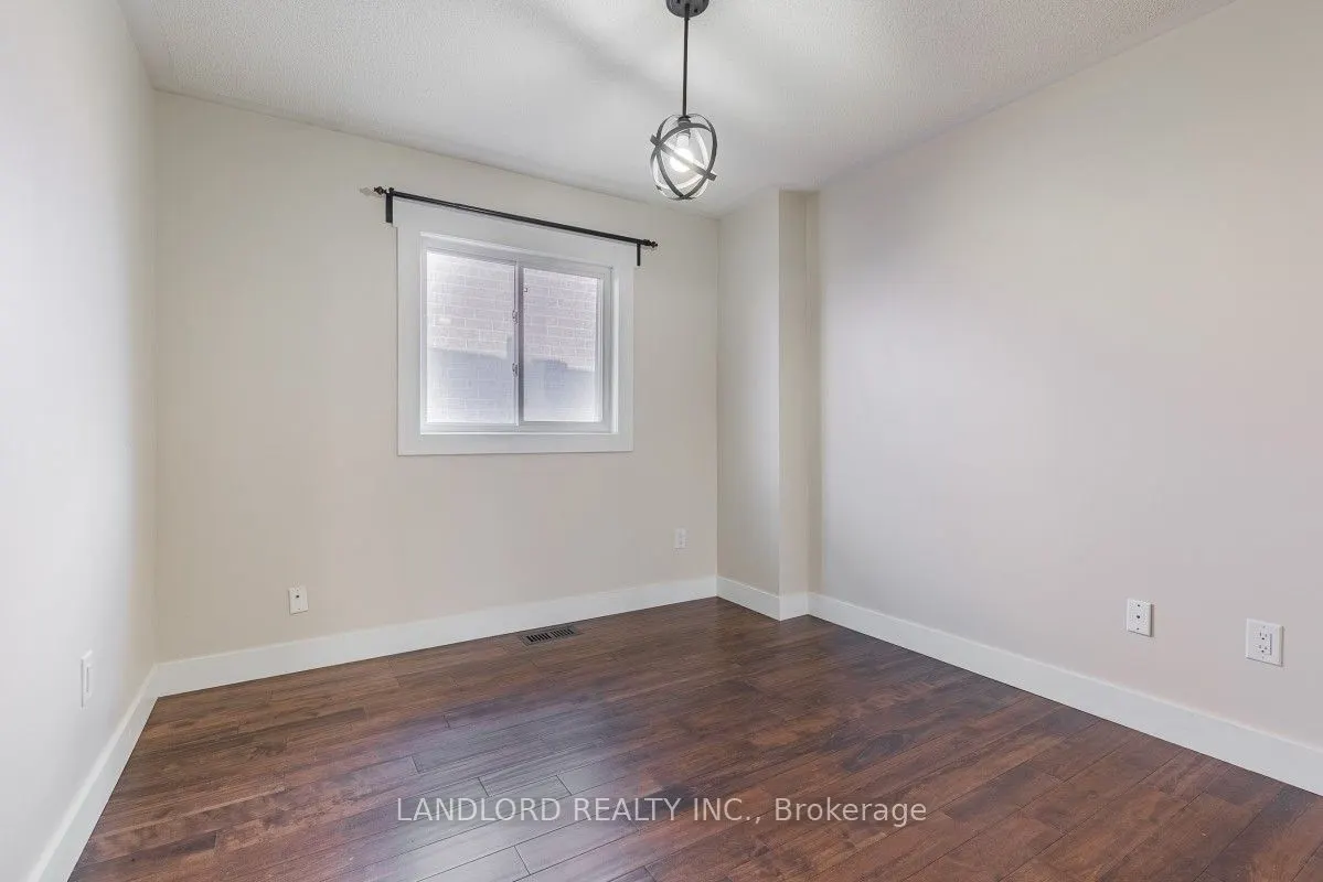 5943 Brookhaven Way