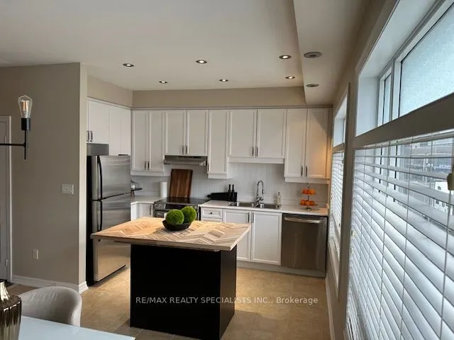 169 Compass Way E, #13