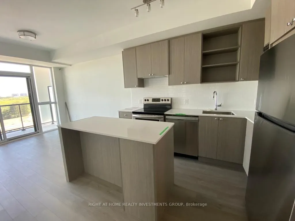 60 George Butchart Drive, #506