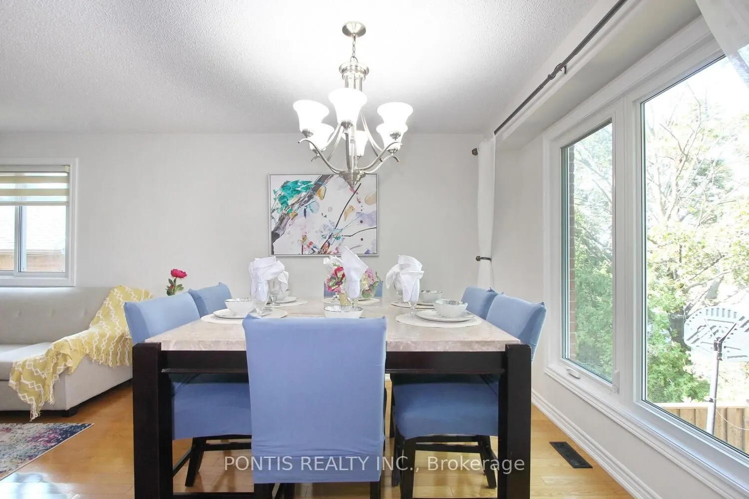72 SHELDRAKE Court