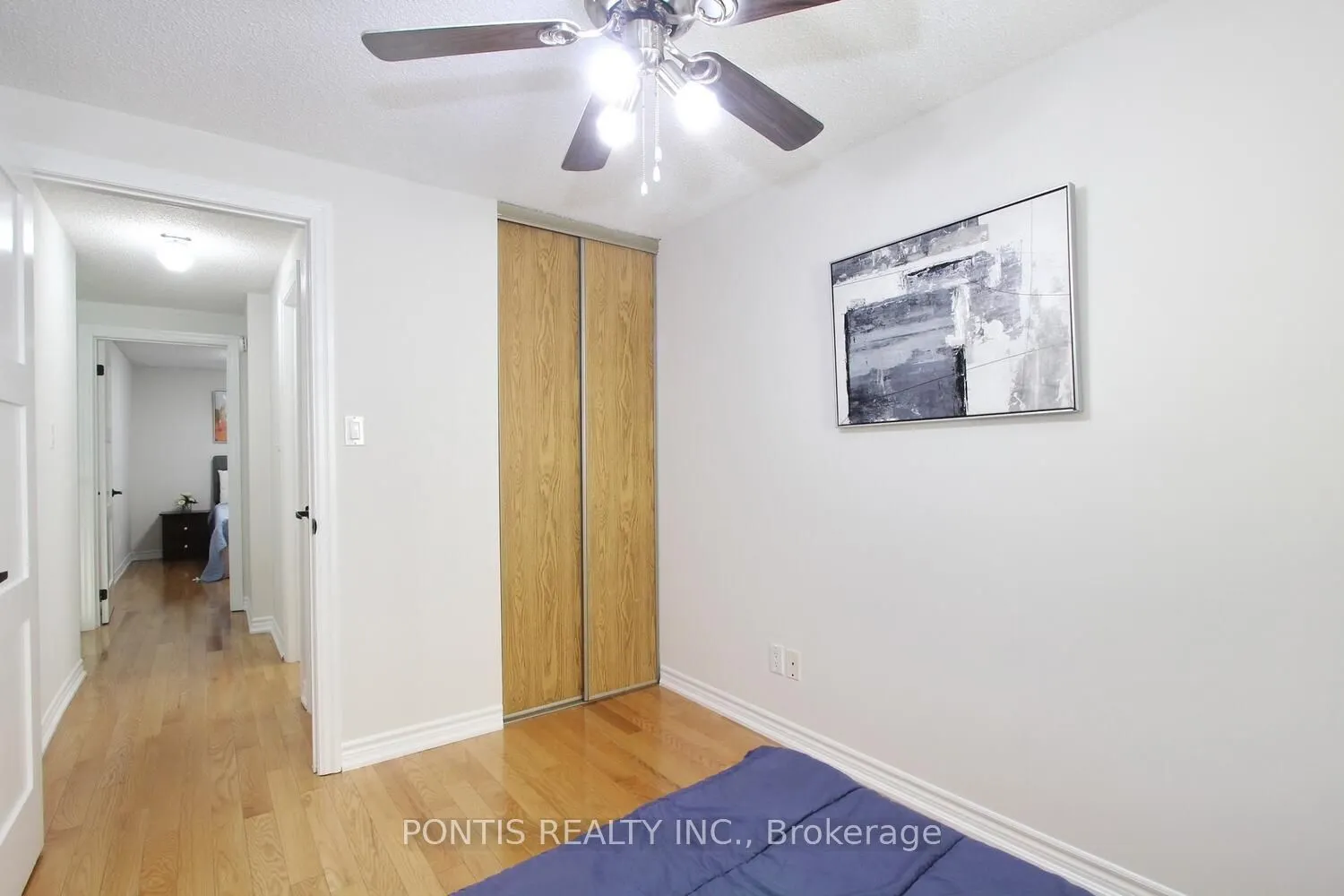 72 SHELDRAKE Court