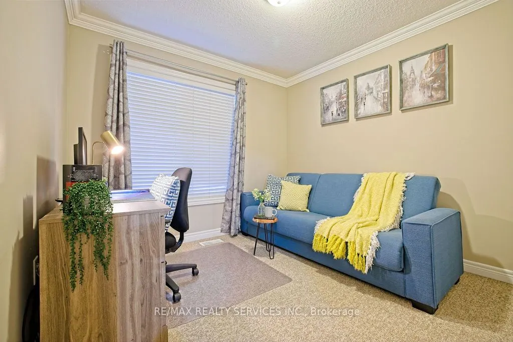 3540 Eglinton Avenue W