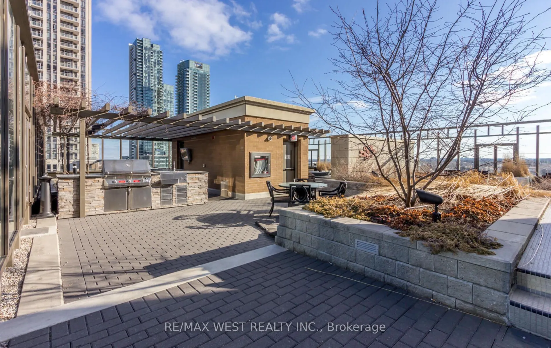 385 Prince Of Wales Drive, #1709