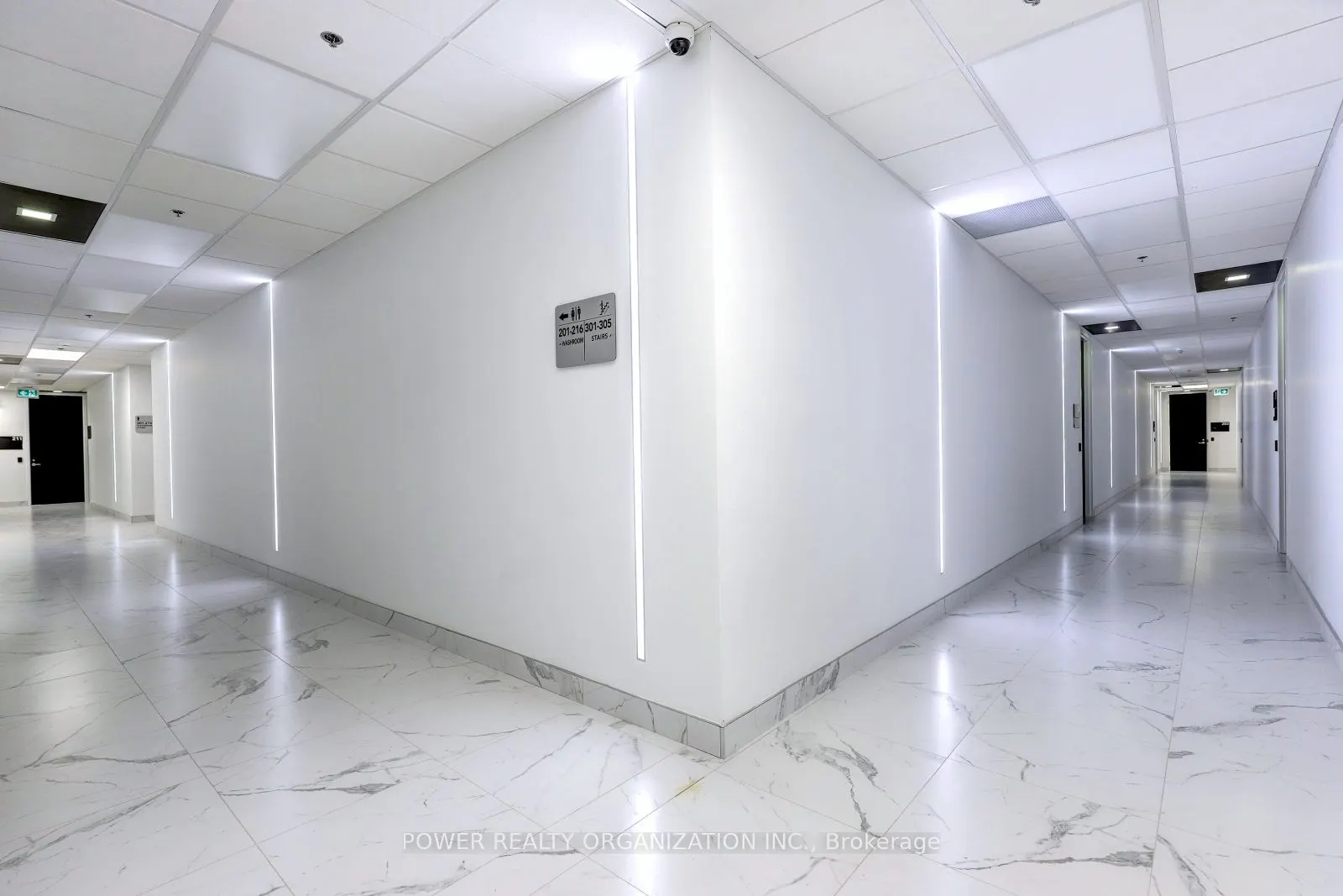320 Matheson Boulevard W, #302