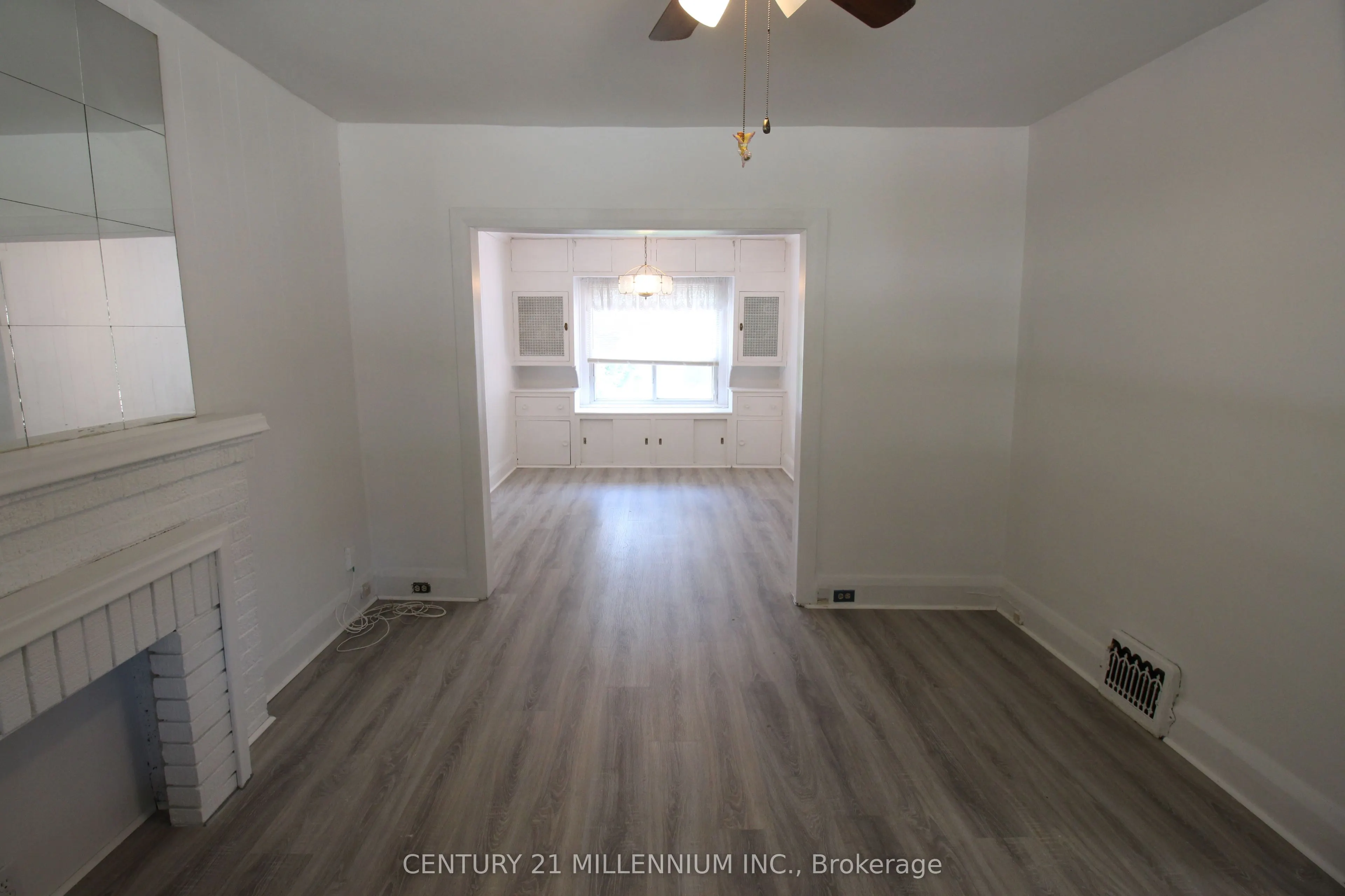 18 Glenvalley Drive