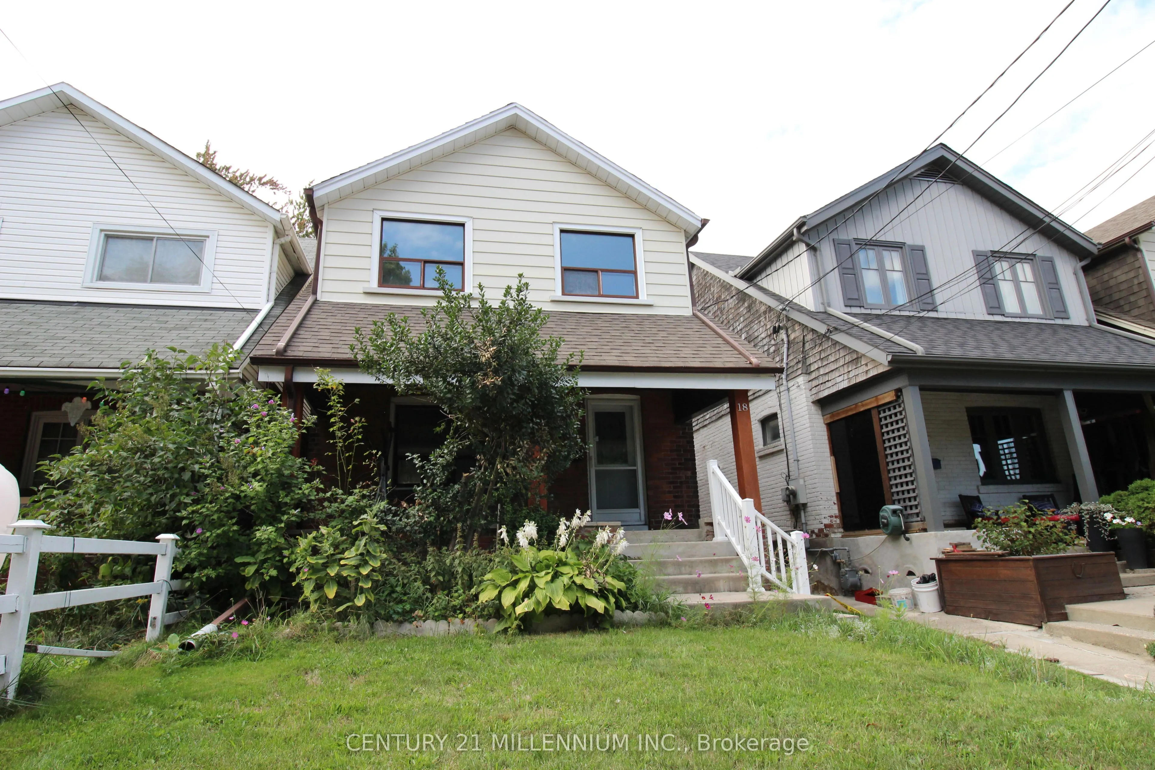 18 Glenvalley Drive