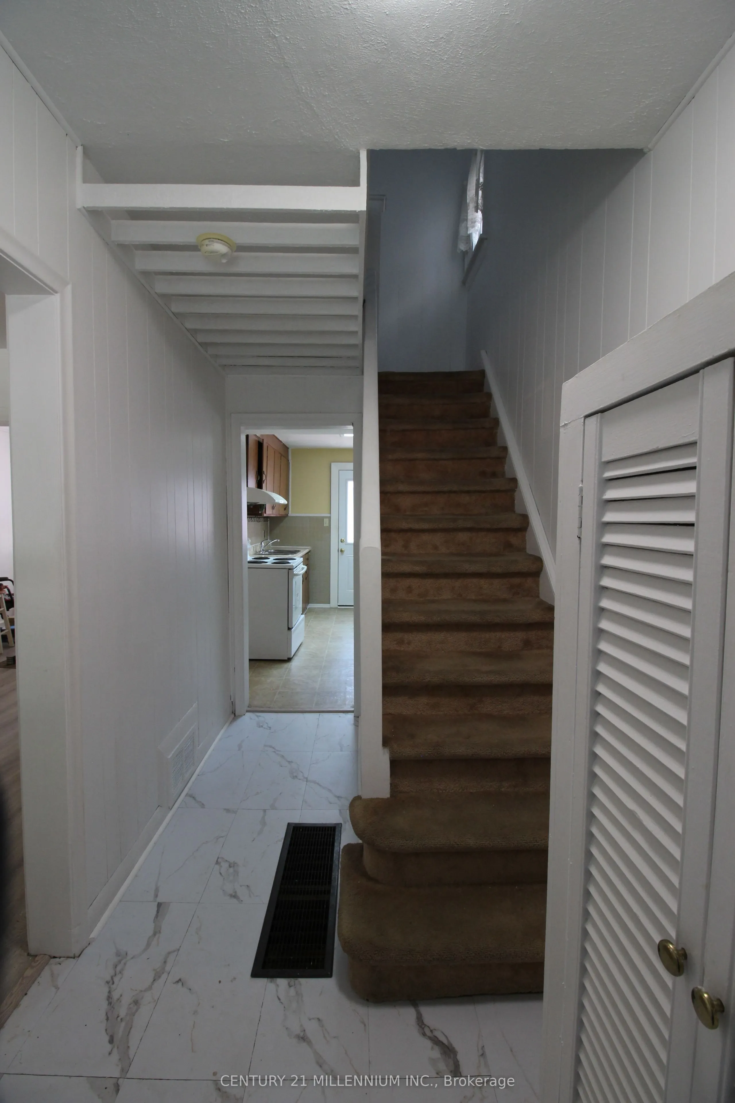 18 Glenvalley Drive