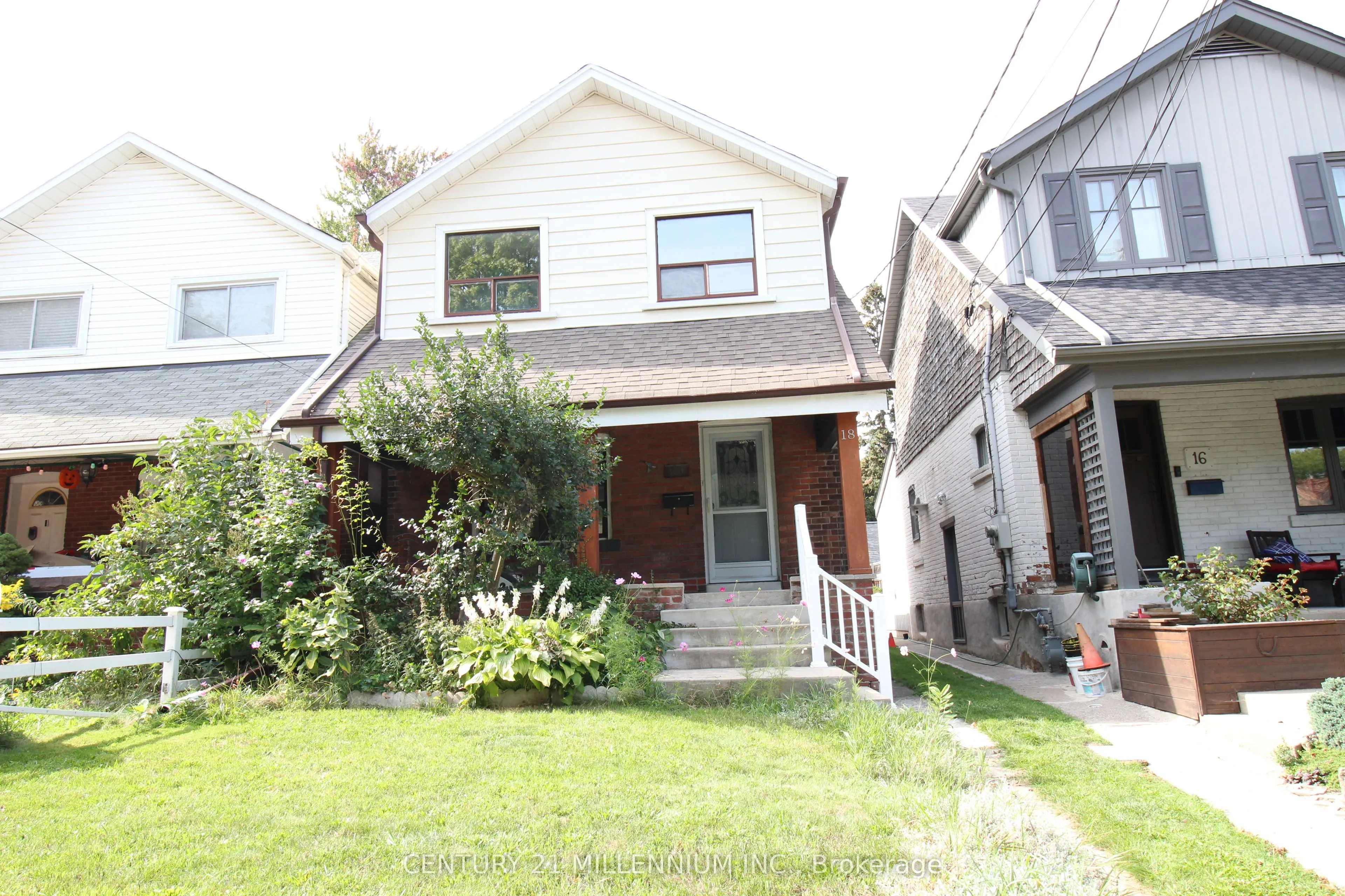 18 Glenvalley Drive