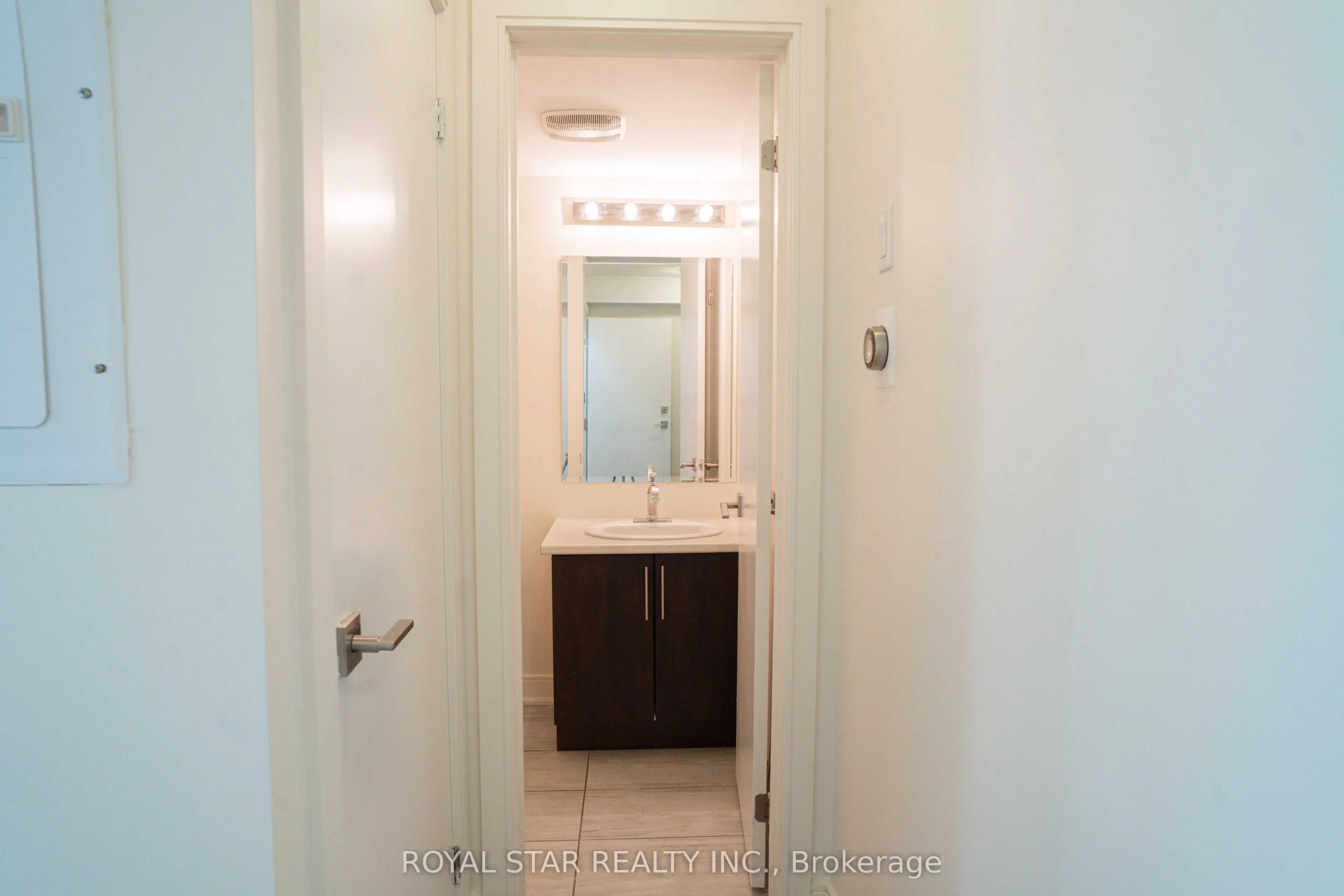 100 Dufay Road, #111