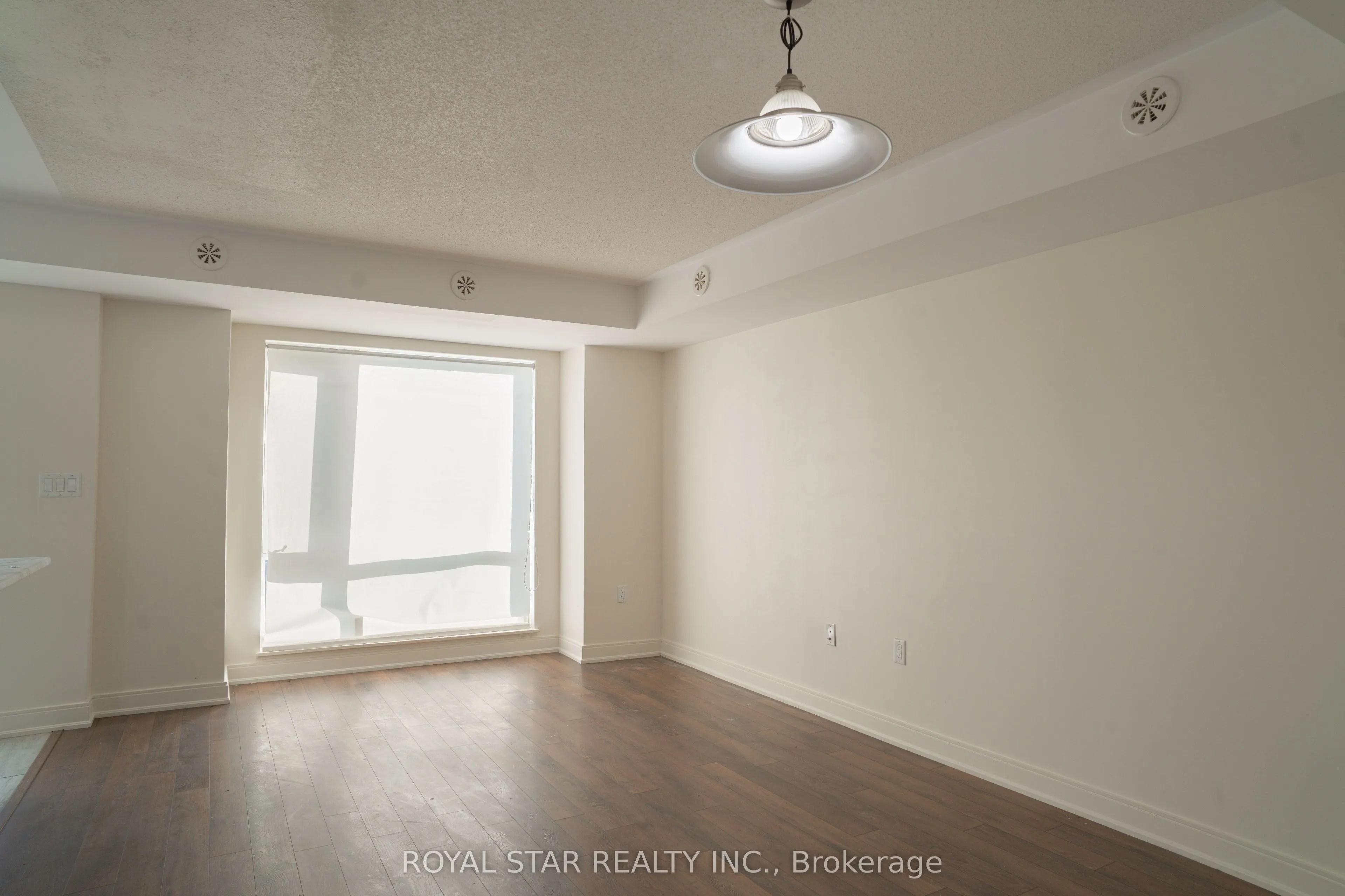 100 Dufay Road, #111