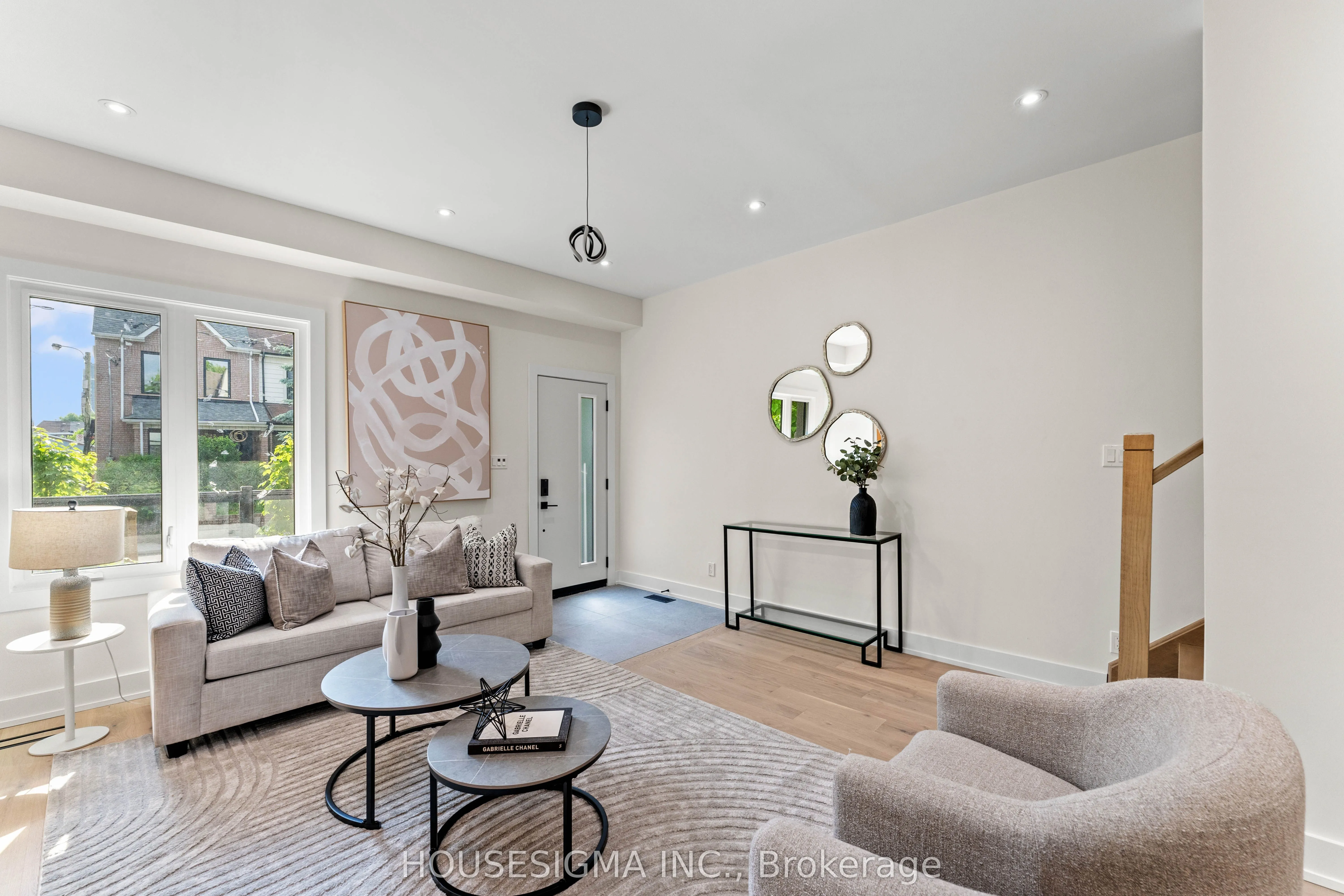 204 Franklin Avenue