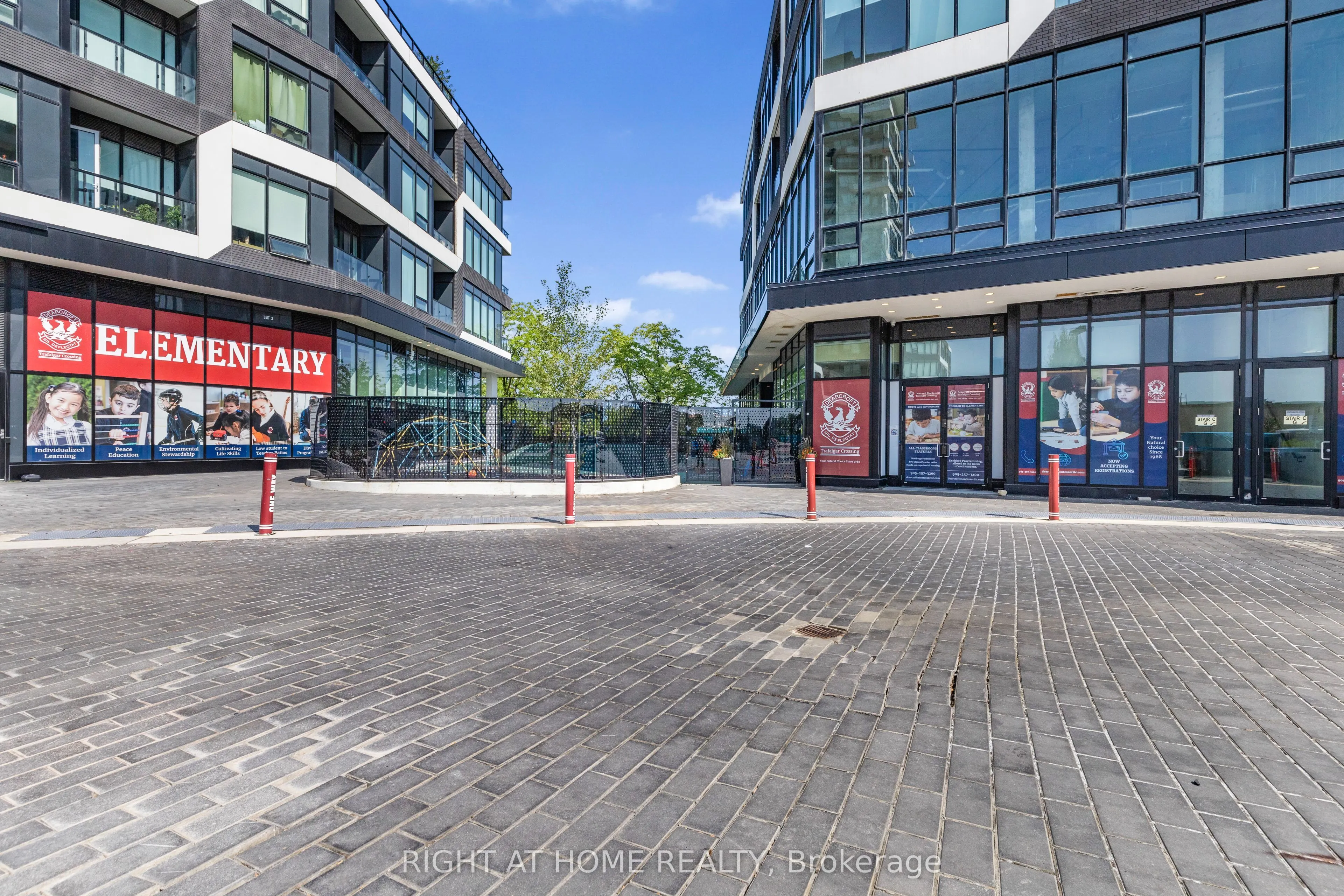 297 Oak Walk Drive, #6