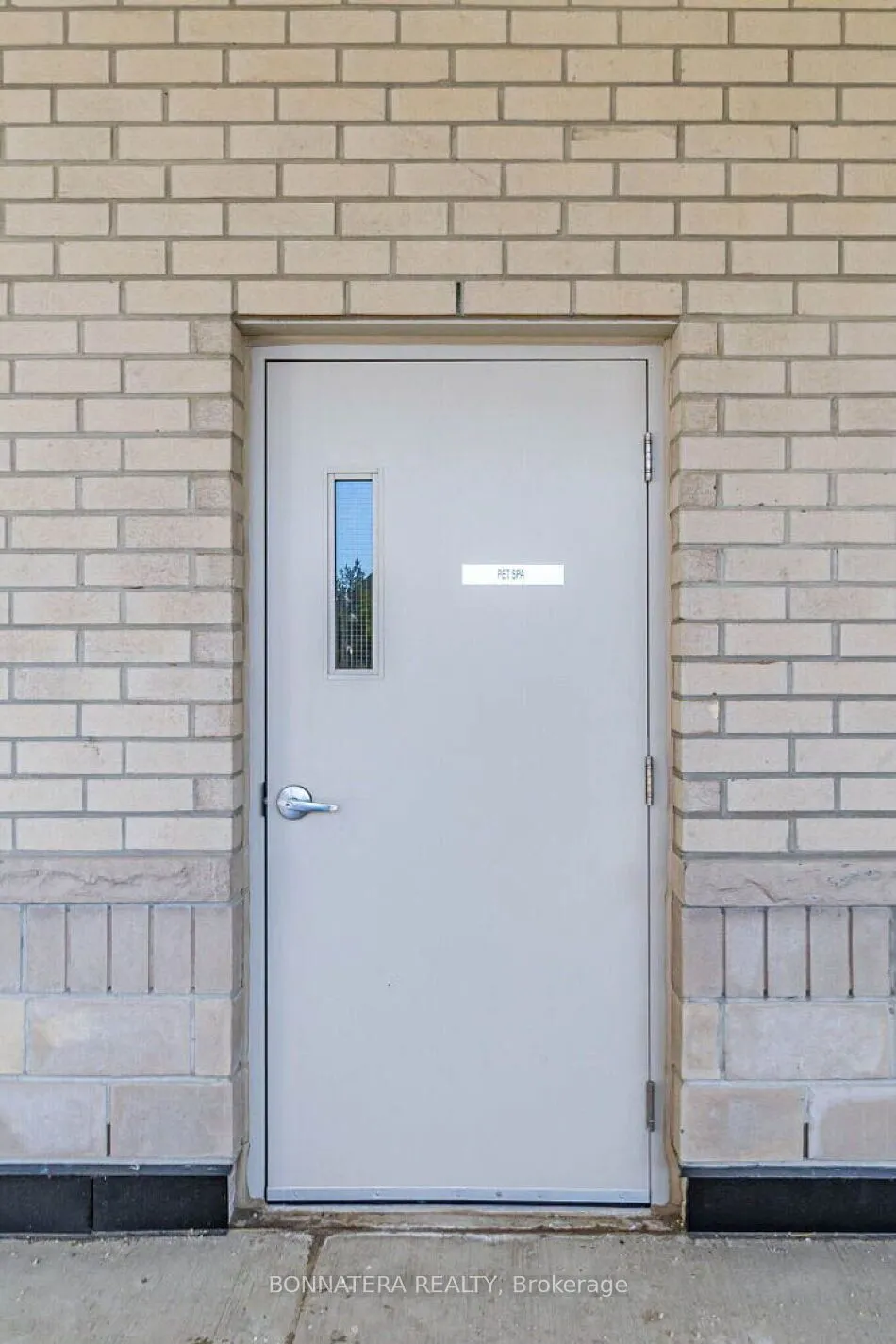 150 Oak Park Boulevard, #504