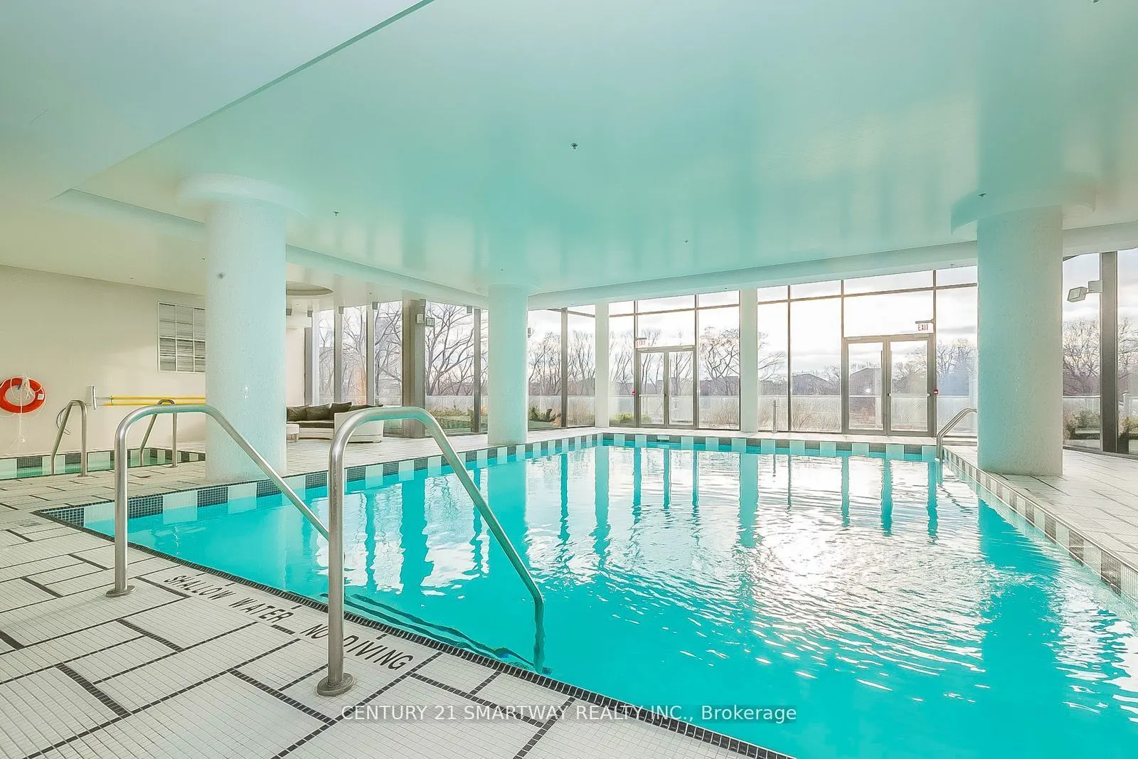 90 Park Lawn Road, #803