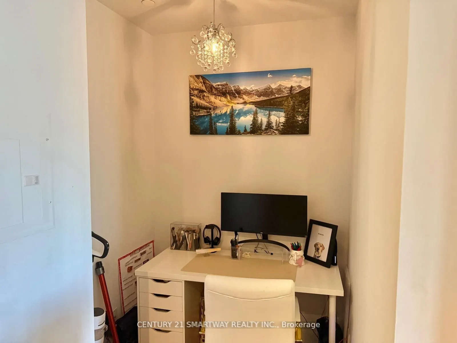 90 Park Lawn Road, #803