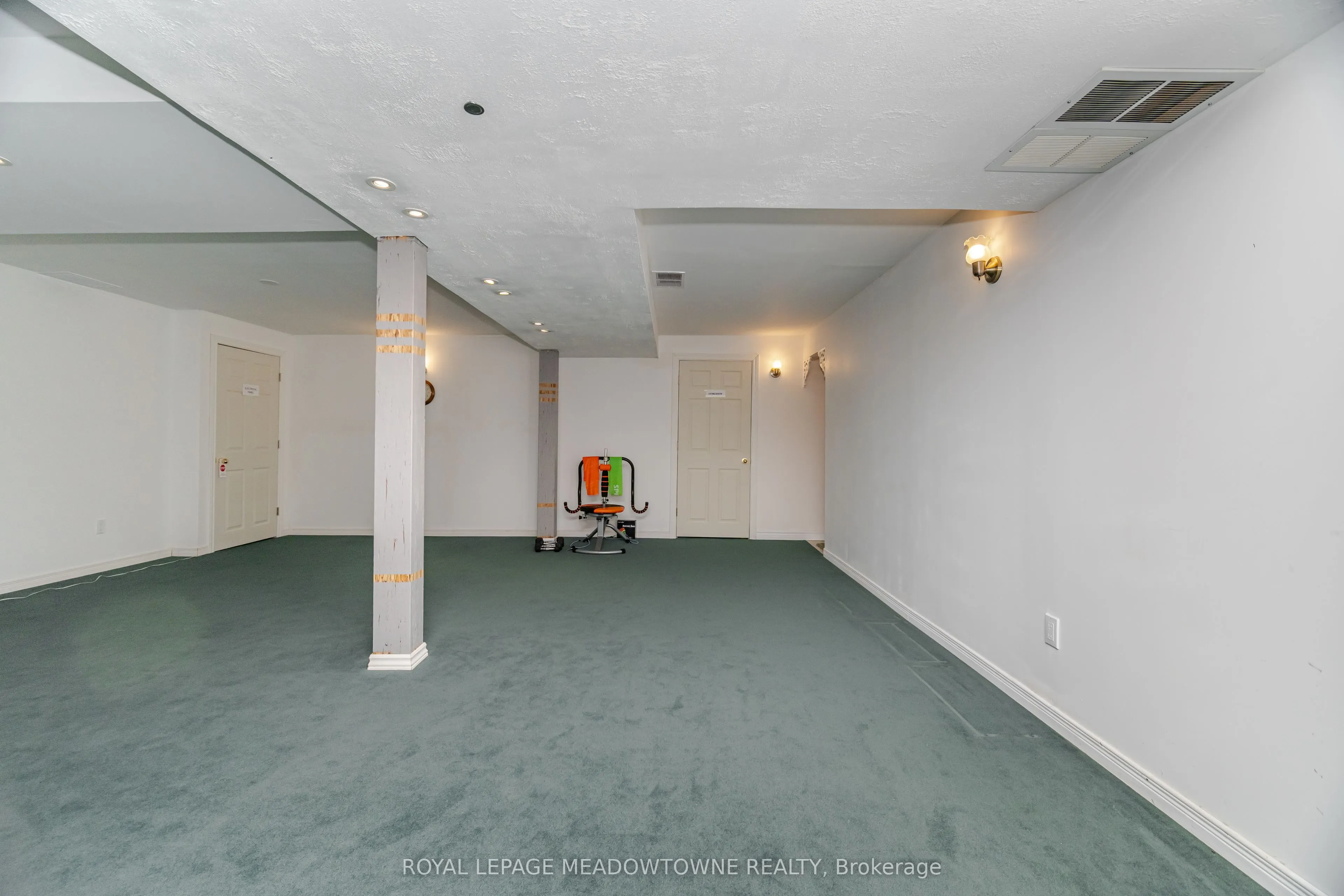 7034 Lessard Lane