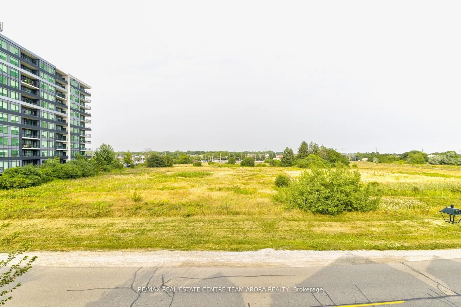 2326 Taunton Road, #303