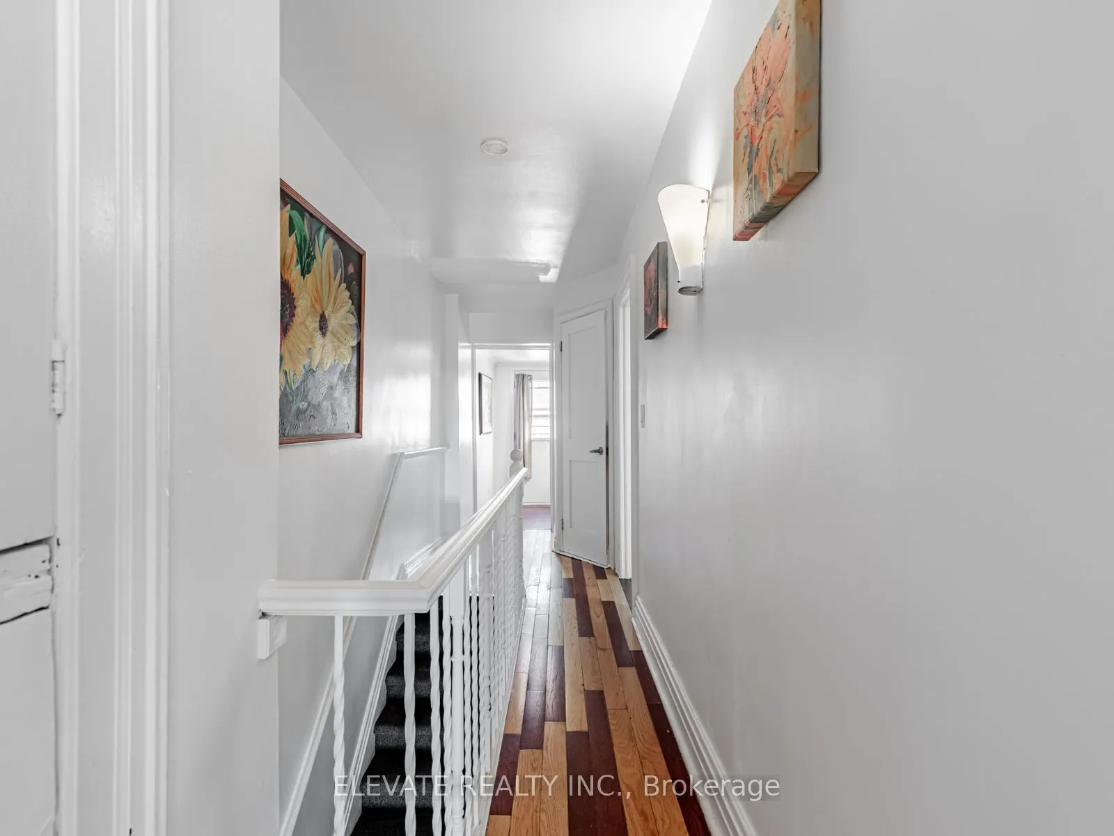 10 Burnfield Avenue