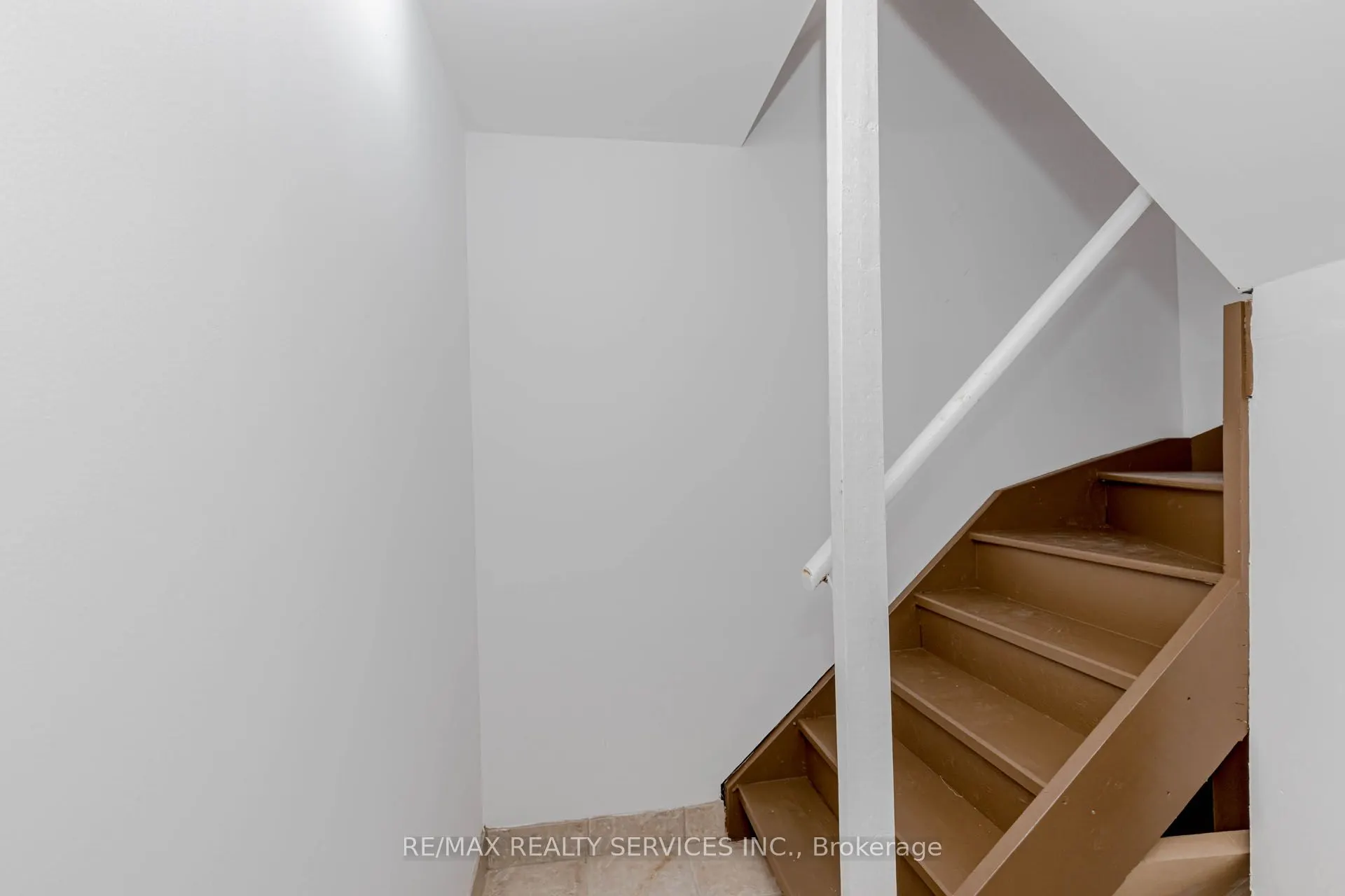 152 Blackfoot Trail