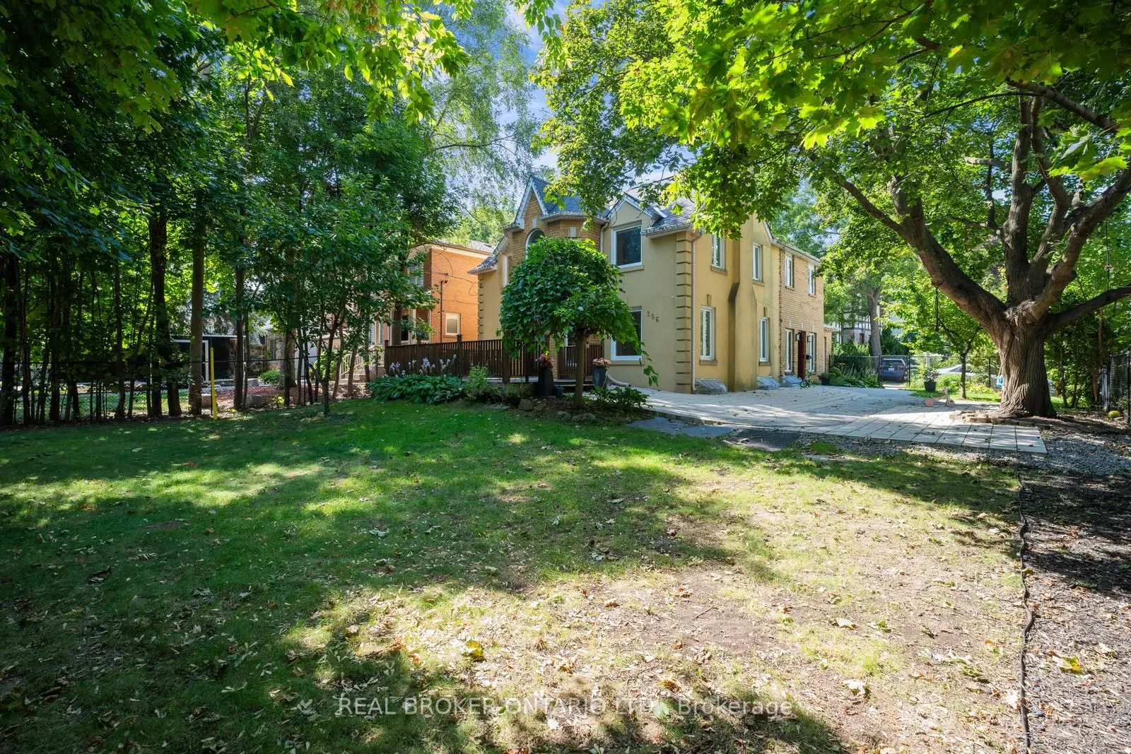 256 The Kingsway Road, #MAIN