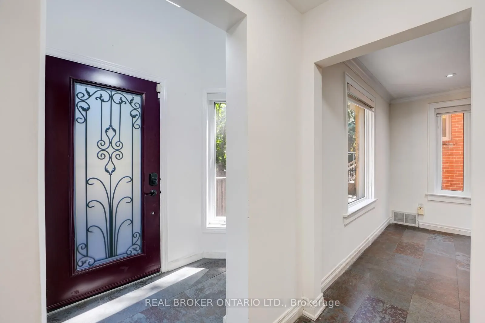 256 The Kingsway Road, #MAIN