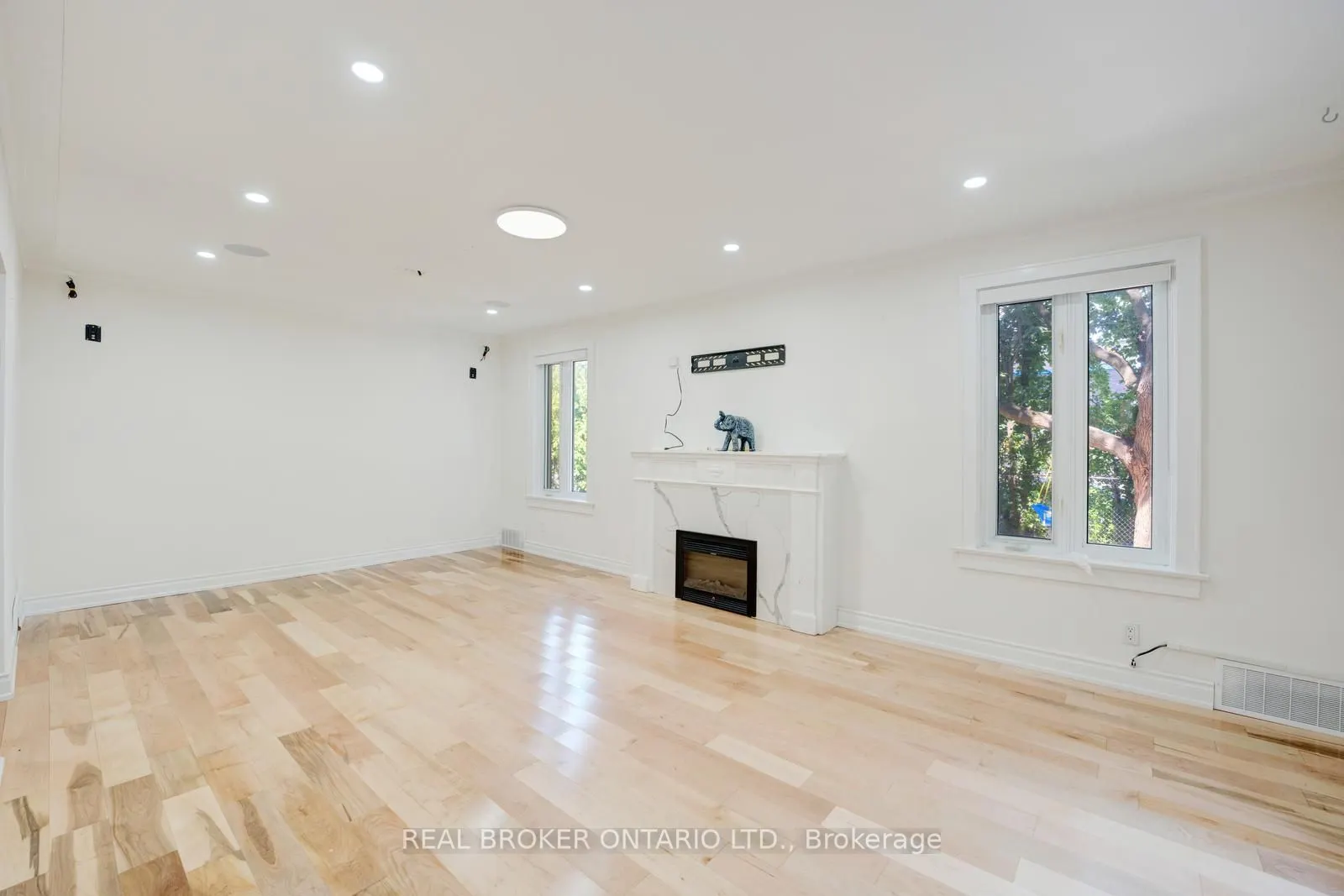 256 The Kingsway Road, #MAIN