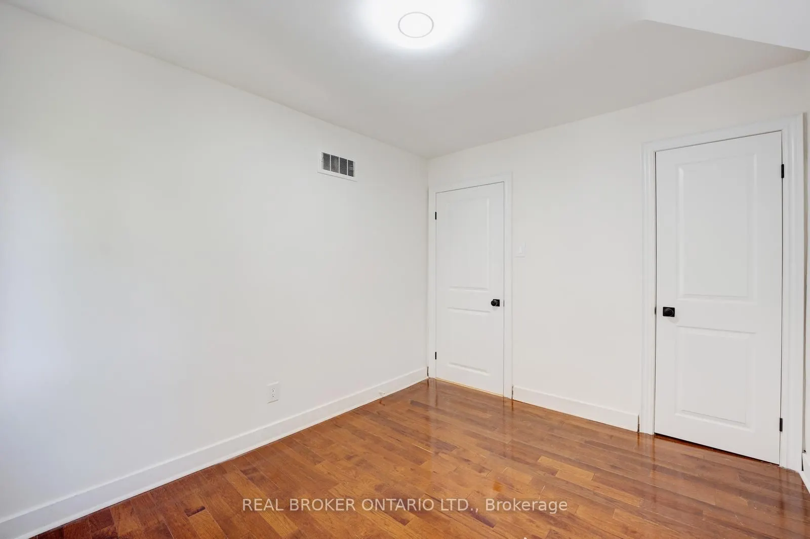 256 The Kingsway Road, #MAIN