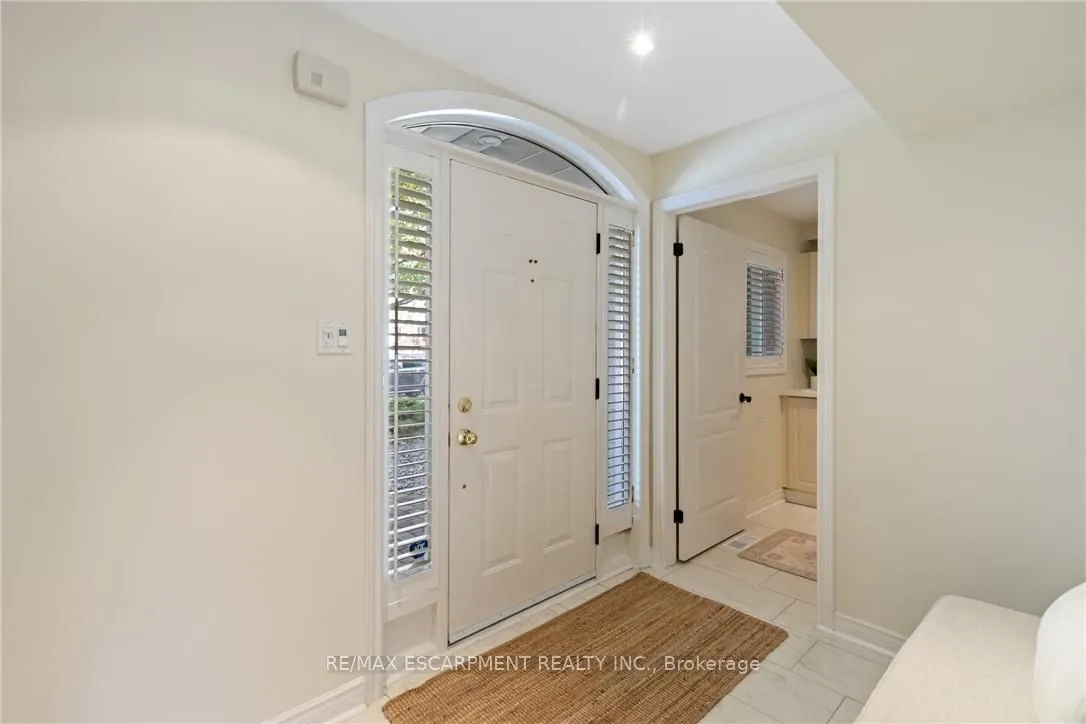 126 Brant Street