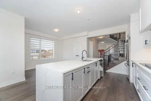 4 Bowbeer Road