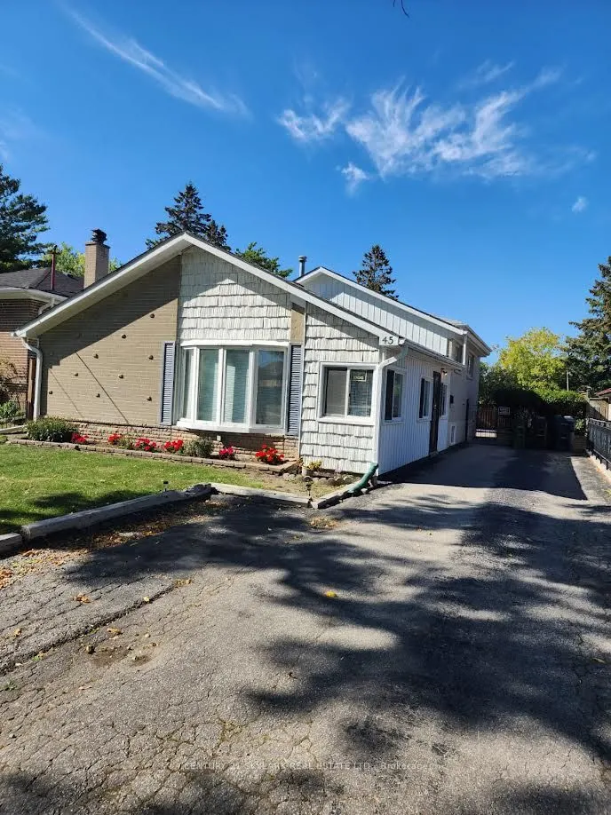 45 Taysham Crescent, #(Front)