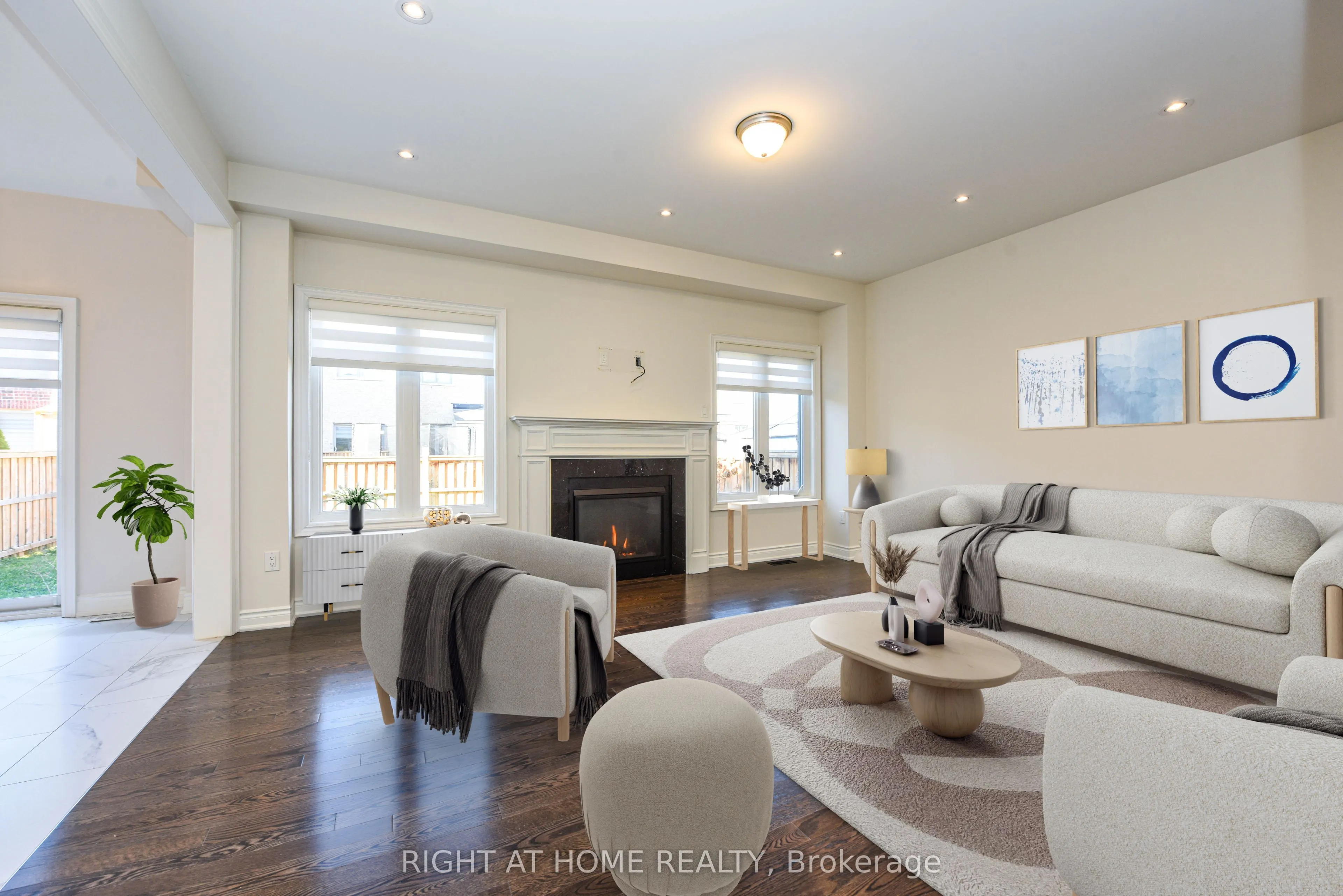 3 Prairie Creek Crescent